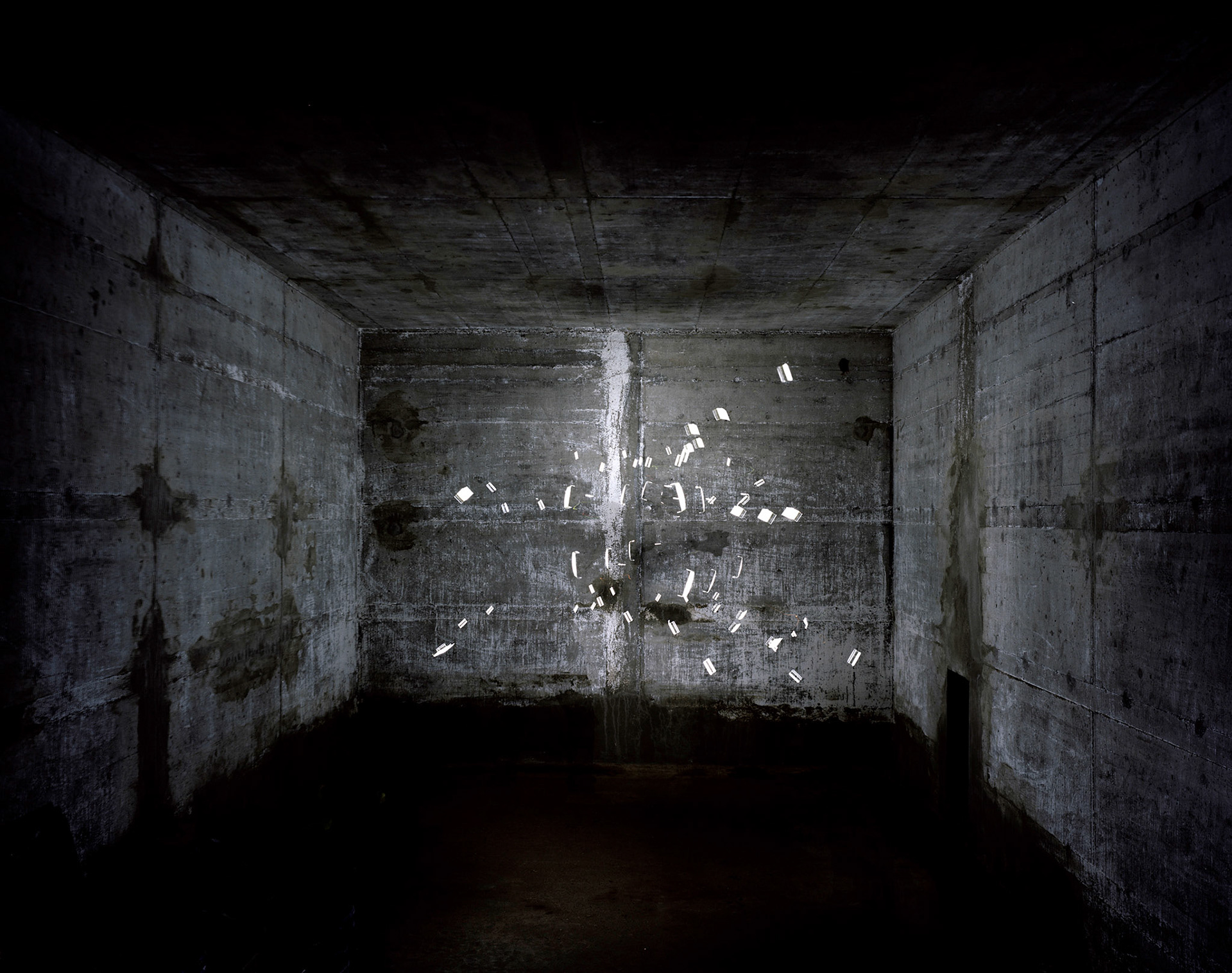 View the scenes #642 #Space #Inside #CE2010 #80x100cm