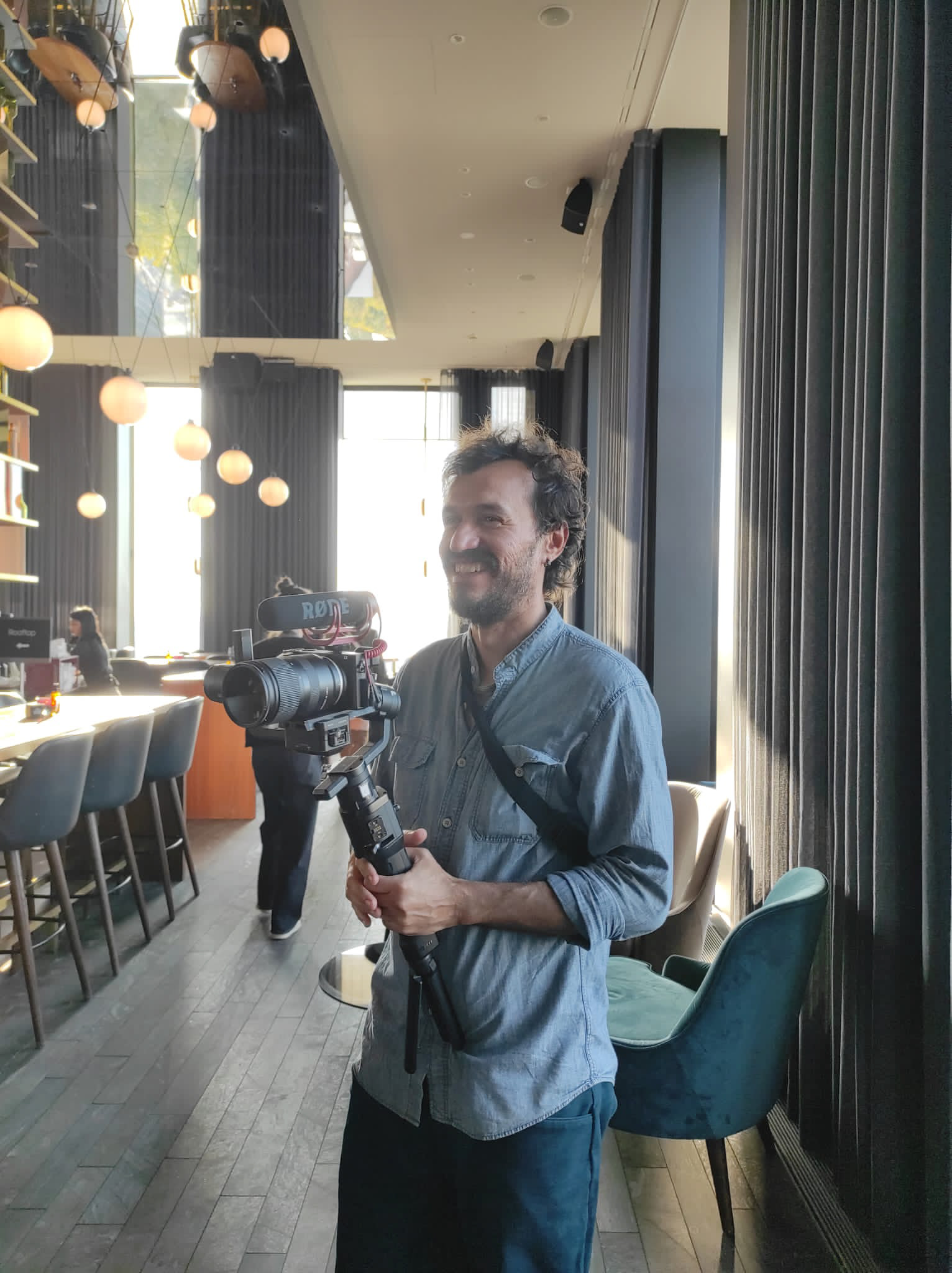 Taking some shoot of the Hyat rooftop restaurant in Munich.
