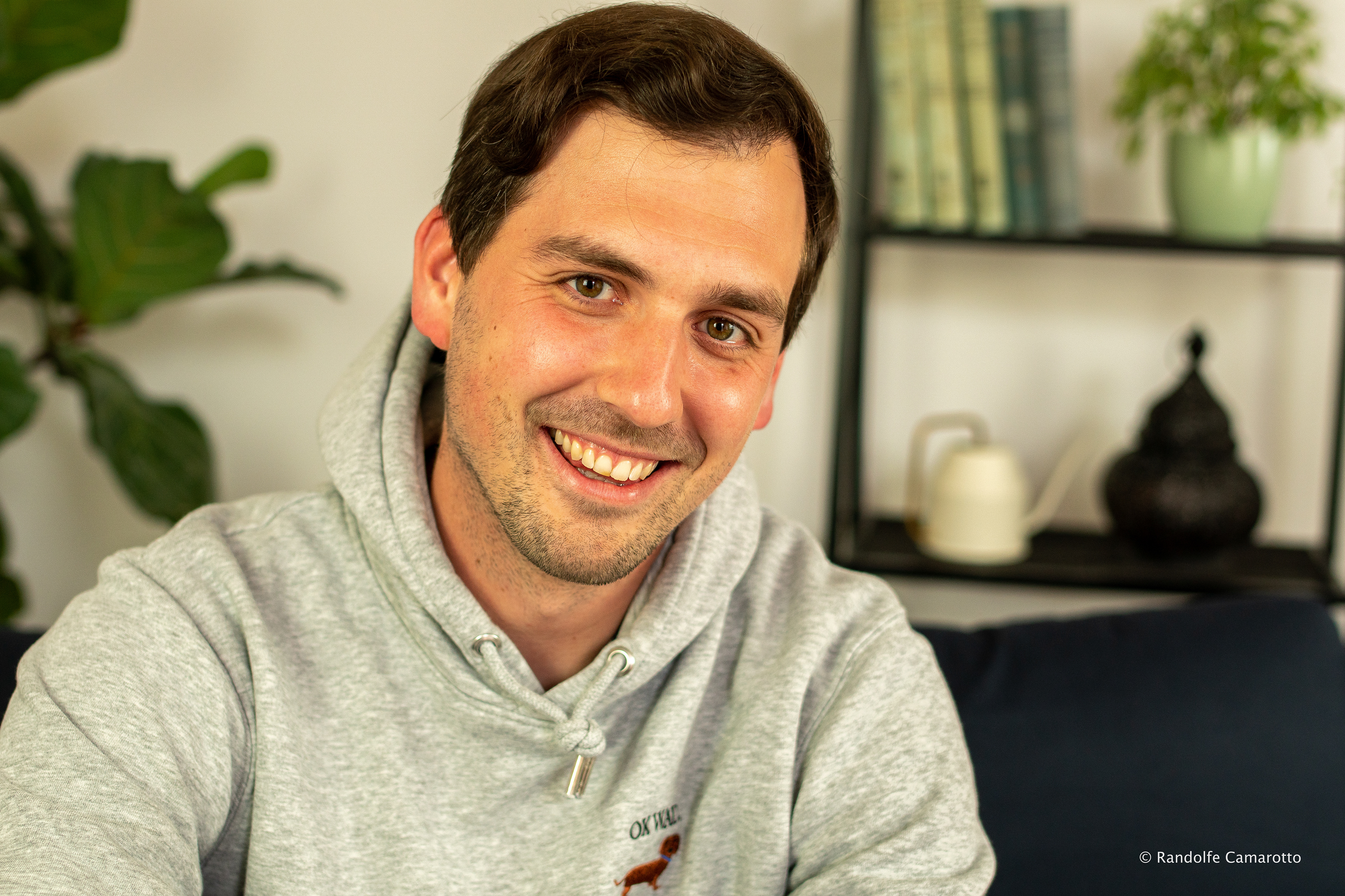 Portraits to FILU's website