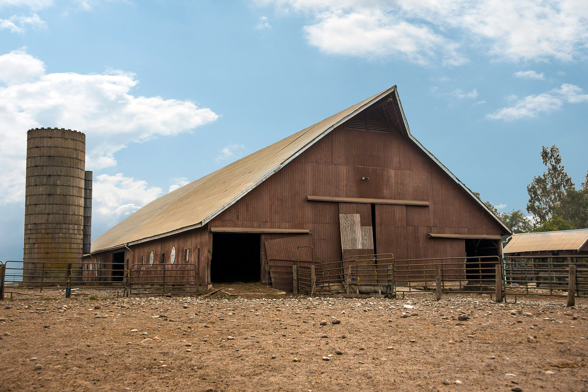 Redding Silo Barn