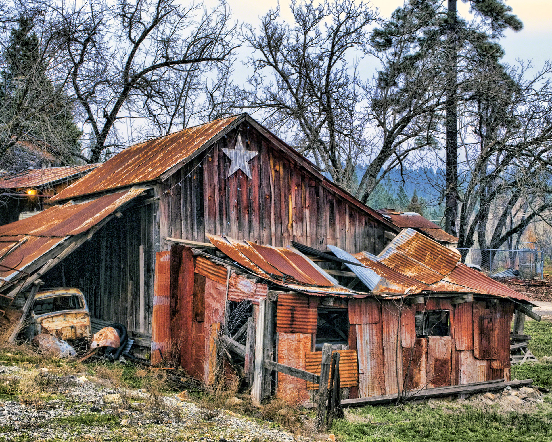 Star Barn of Grass Valley