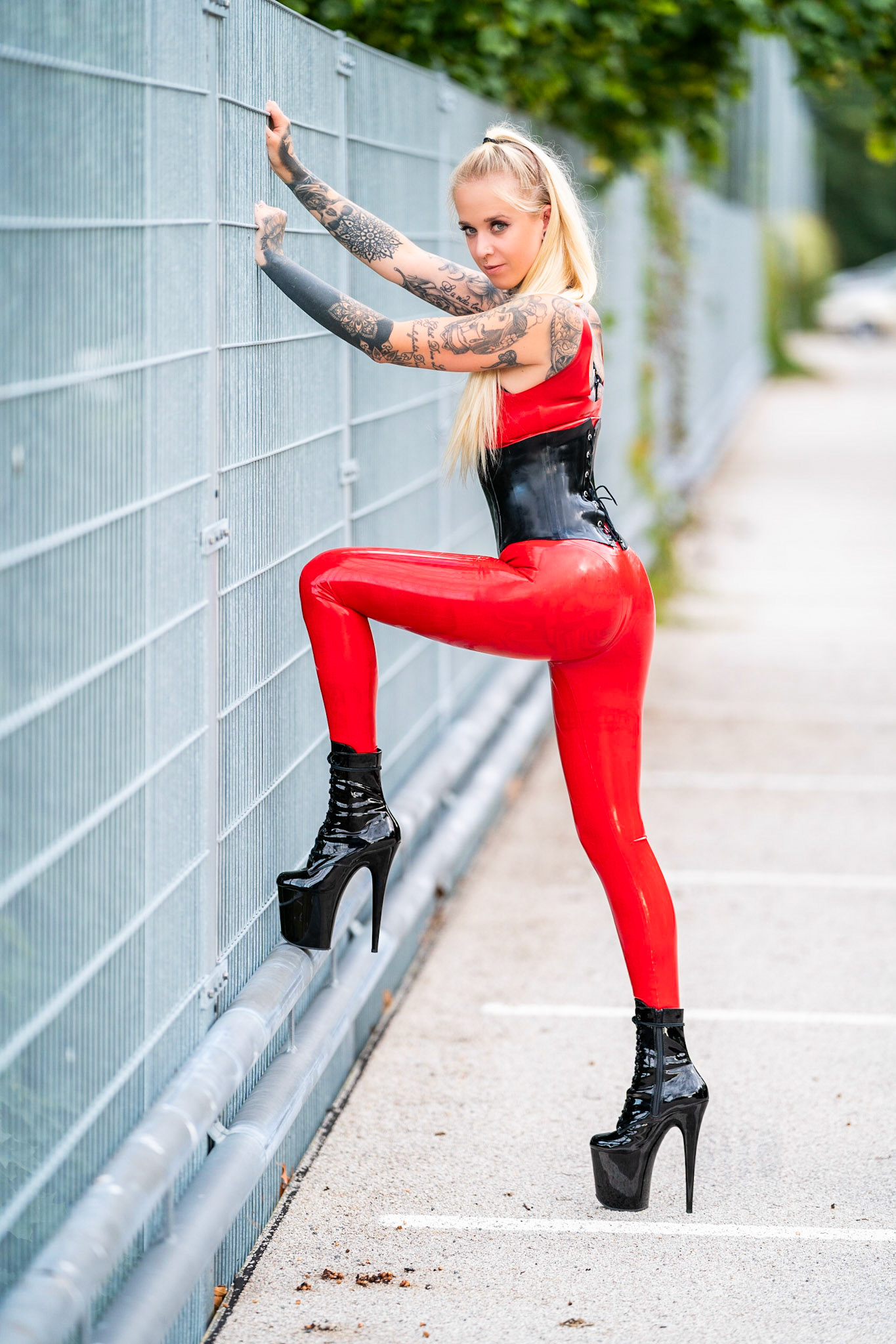 Liza - @__delilah.1006__