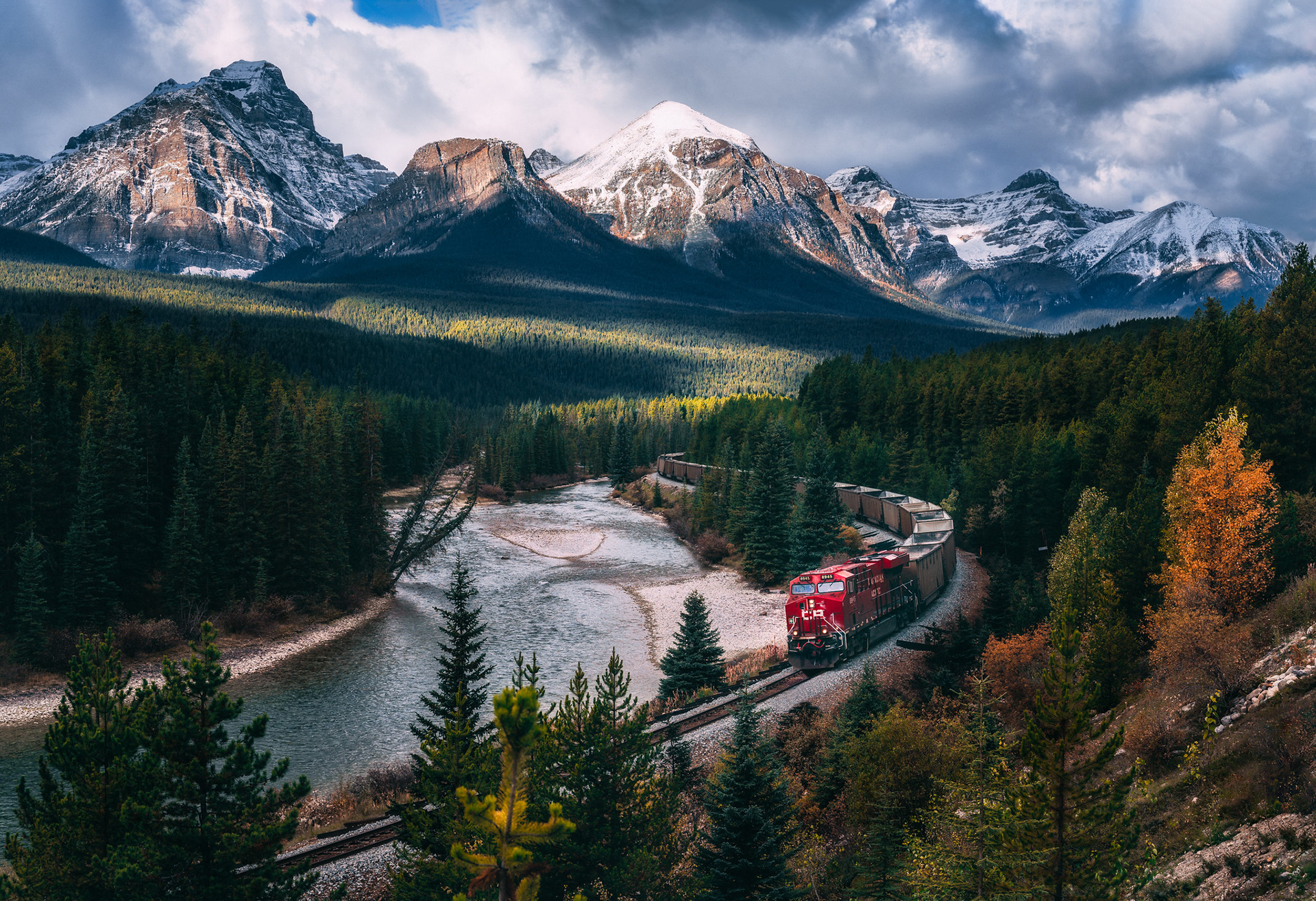 Train w/ a View