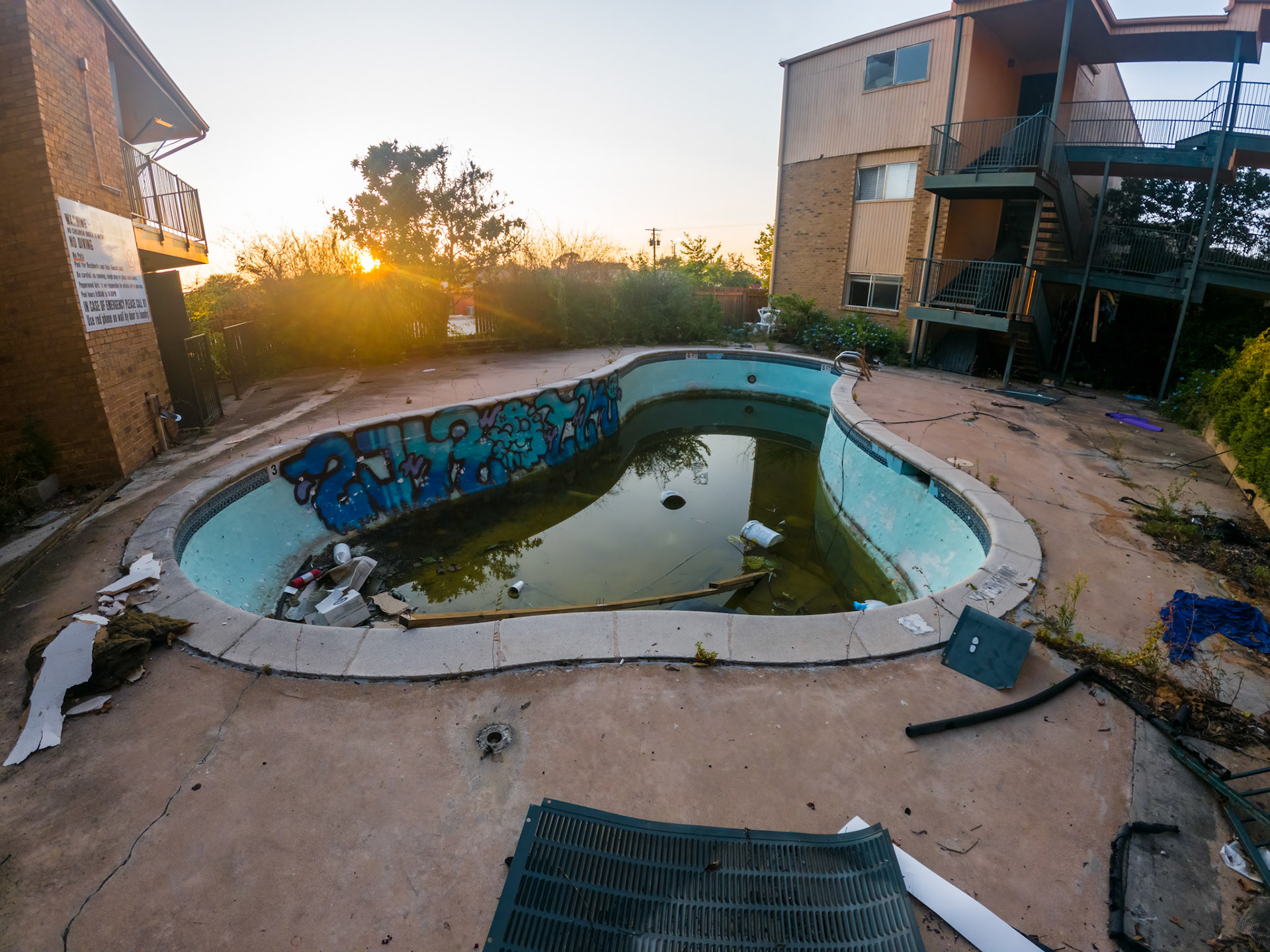 C:\DCIM\118GOPRO\GOPR8890.GPR