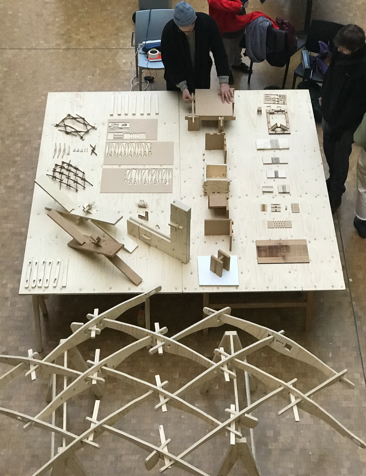 Design Pitch - Presentation of 1:1 CNC Prototype