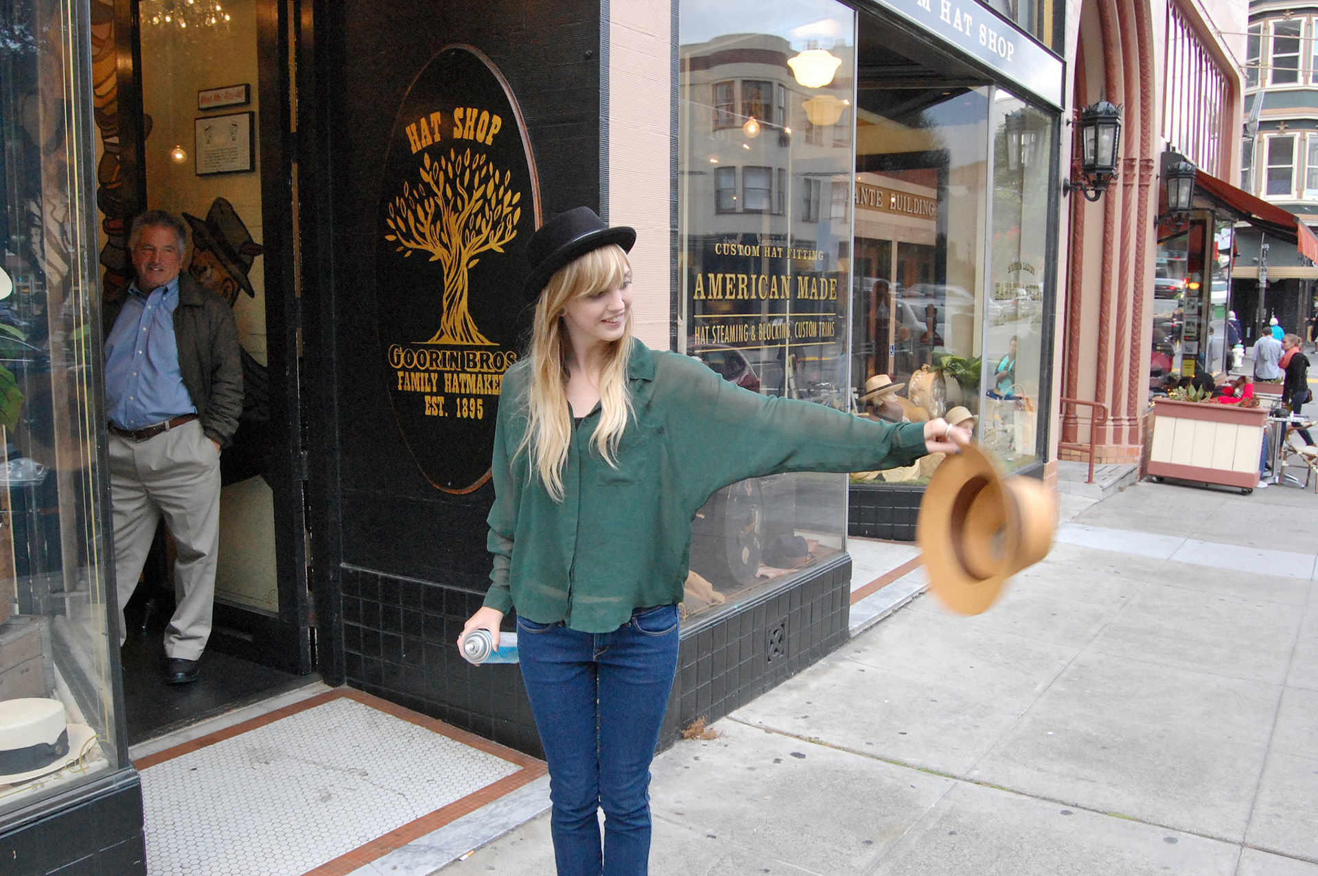 San Francisco And It's Woman