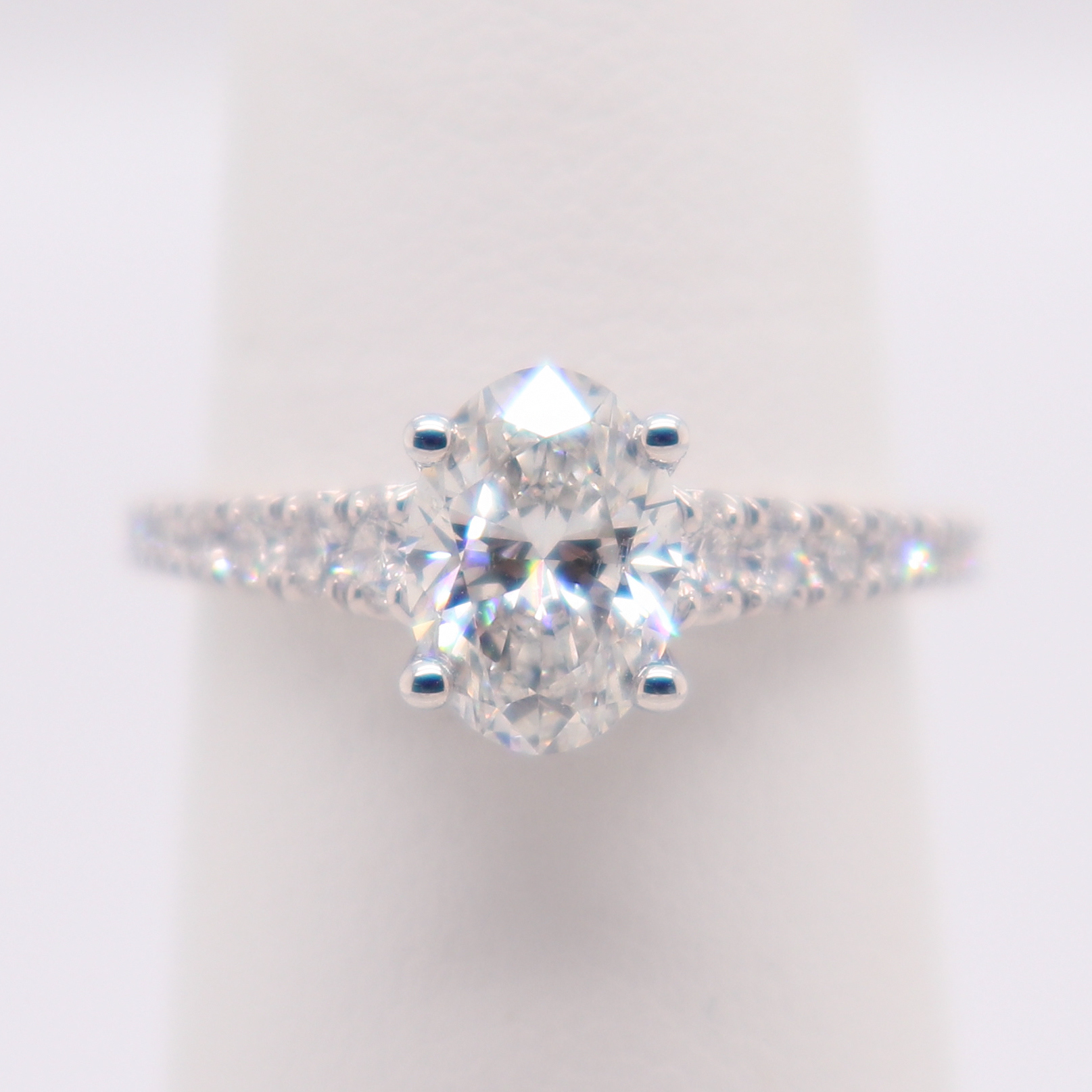 Oval Engagement Ring