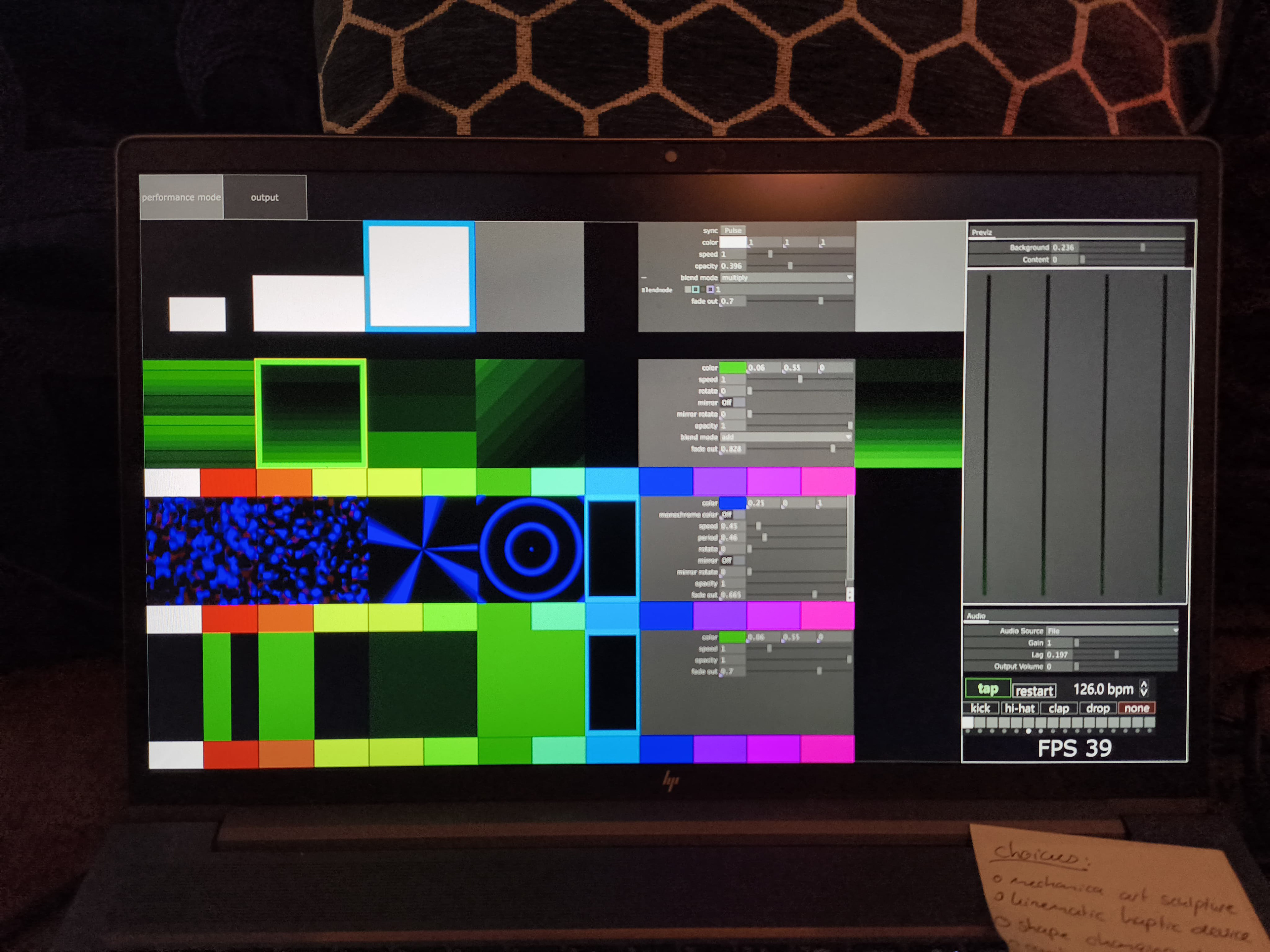 Implementation of TouchDesigner to programme stage lights