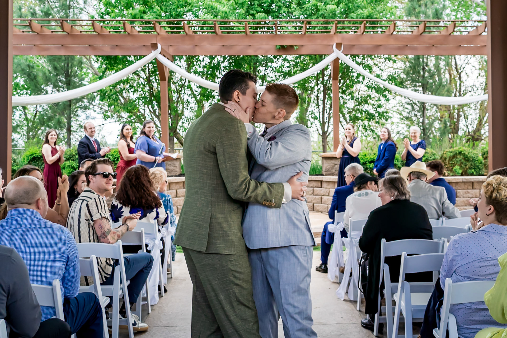 Joyful, queer, spring wedding at A View on State in Omaha, Nebraska