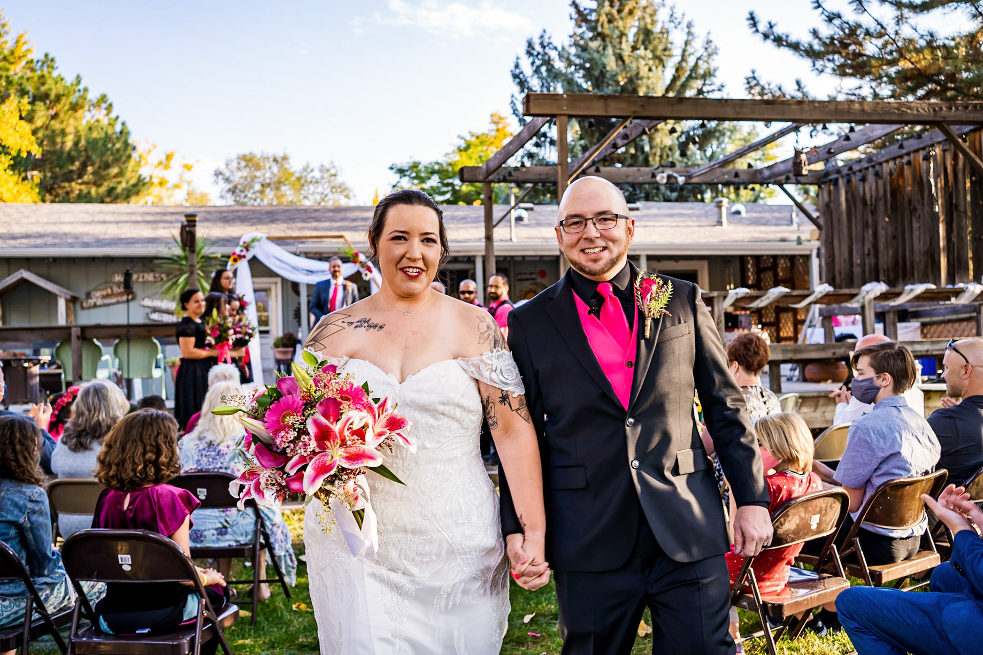 Backyard wedding, Lafayette, CO, USA