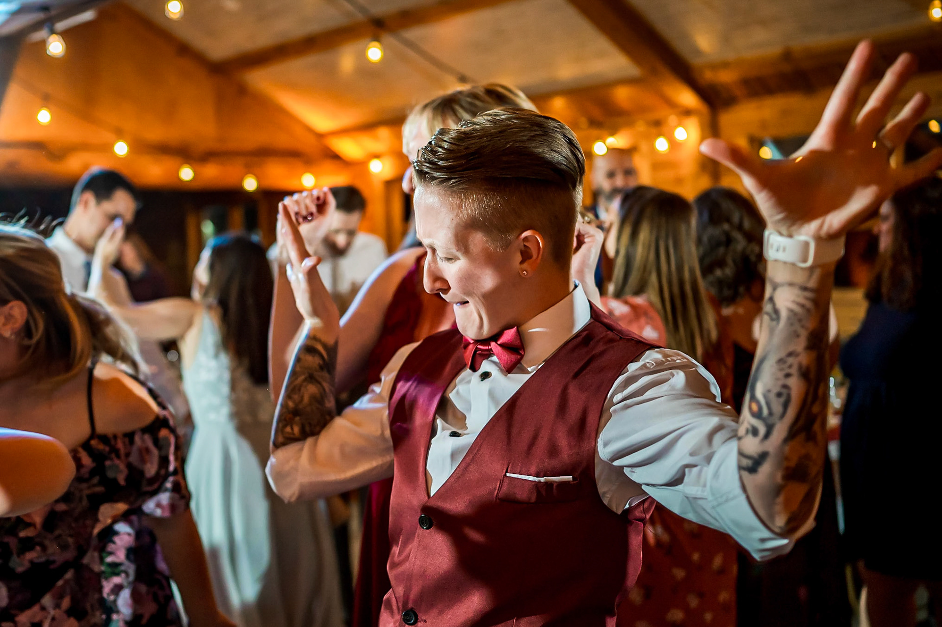 A bold and vibrant autumn wedding at Mountain View Ranch by Wedegewood Weddings.