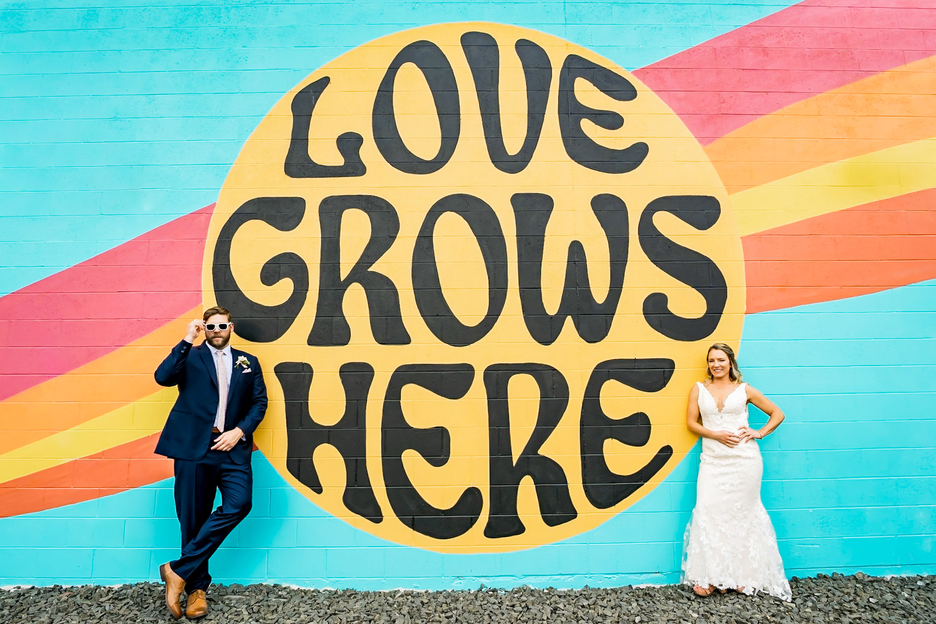 Summer wedding at Mountain Crust Pizza in Denver, CO featuring beverage burros