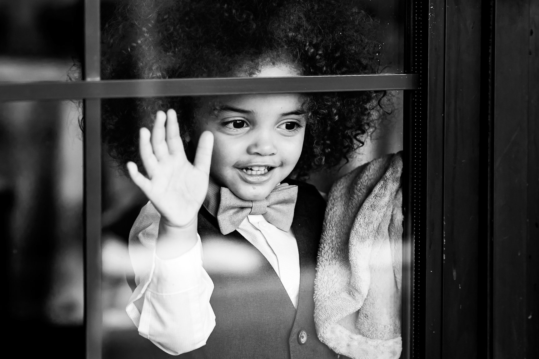 Bold vibrant wedding photography by Bonnie Photo Morrison, CO