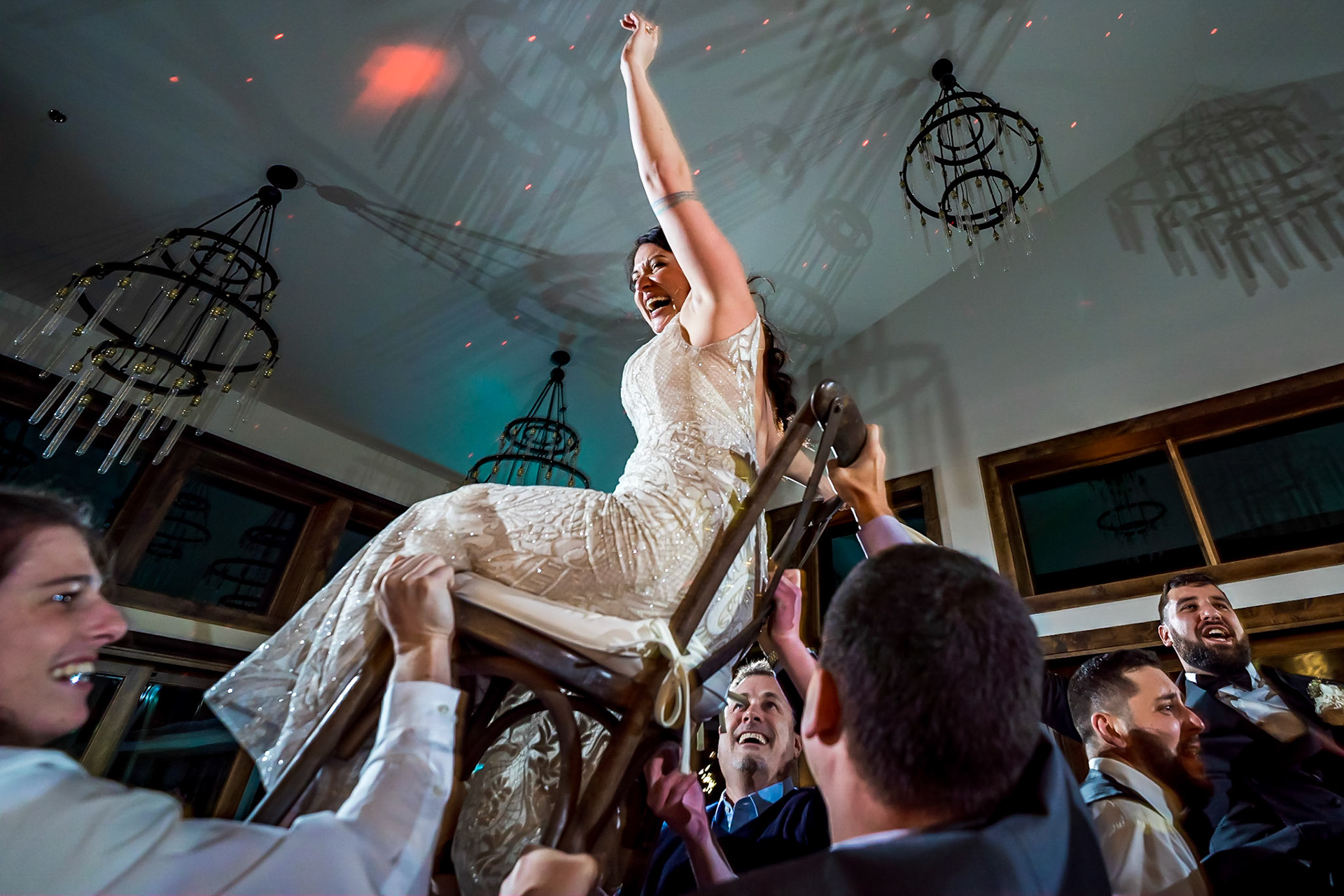 Bold and Vibrant autumn wedding in the Rocky Mountains at Black Canyon Inn in Estes Park, Colorado