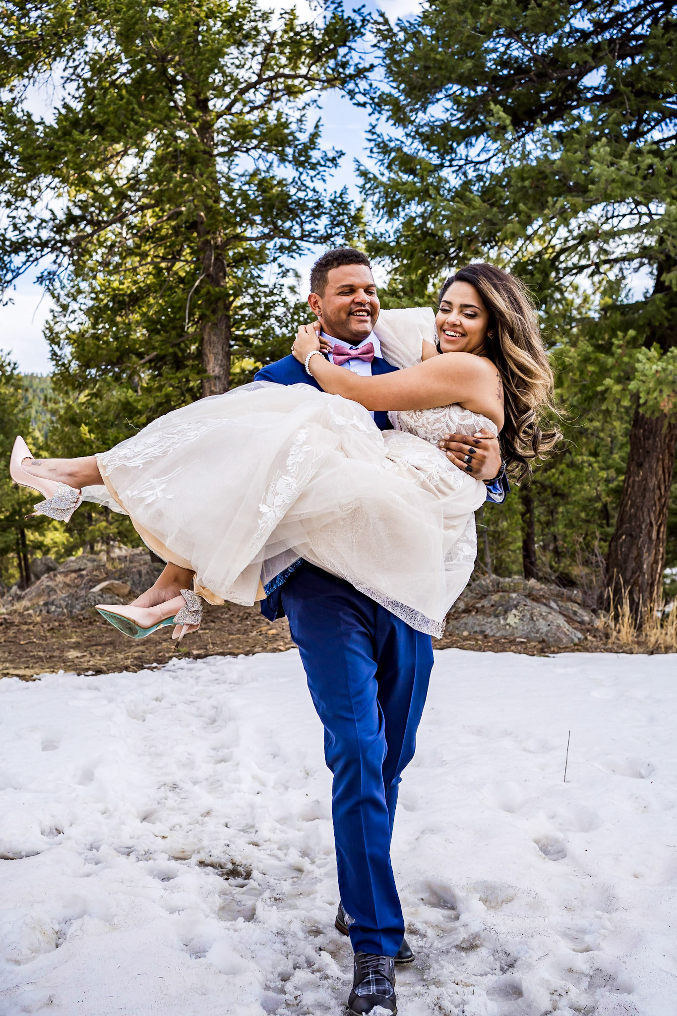 Bold vibrant wedding photography by Bonnie Photo Morrison, CO