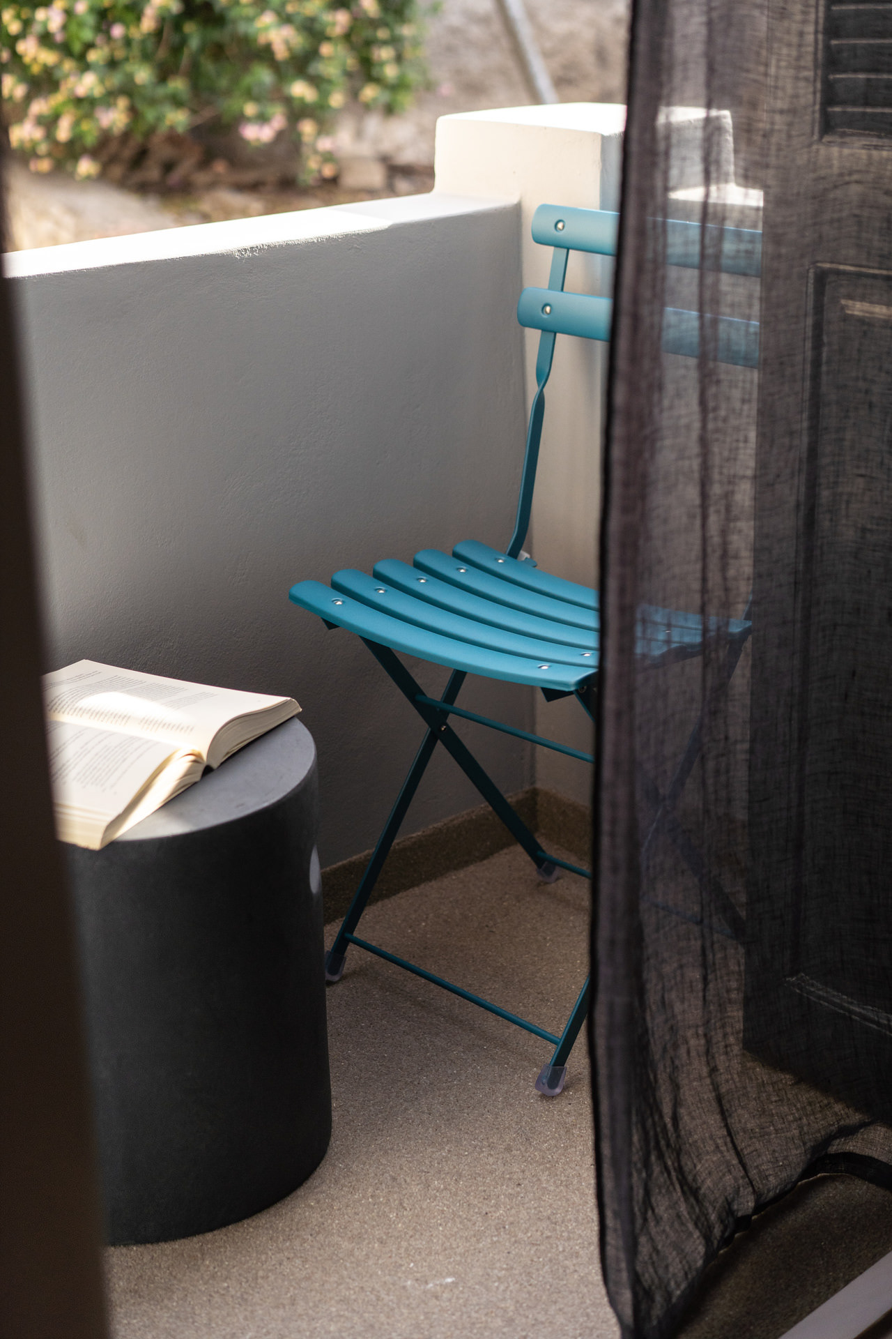 Aethra exterioAethra rooms detailsr