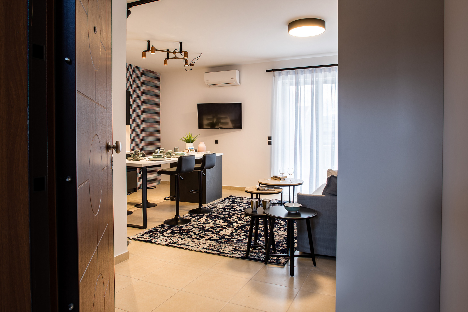 Apartment 4 Entrance