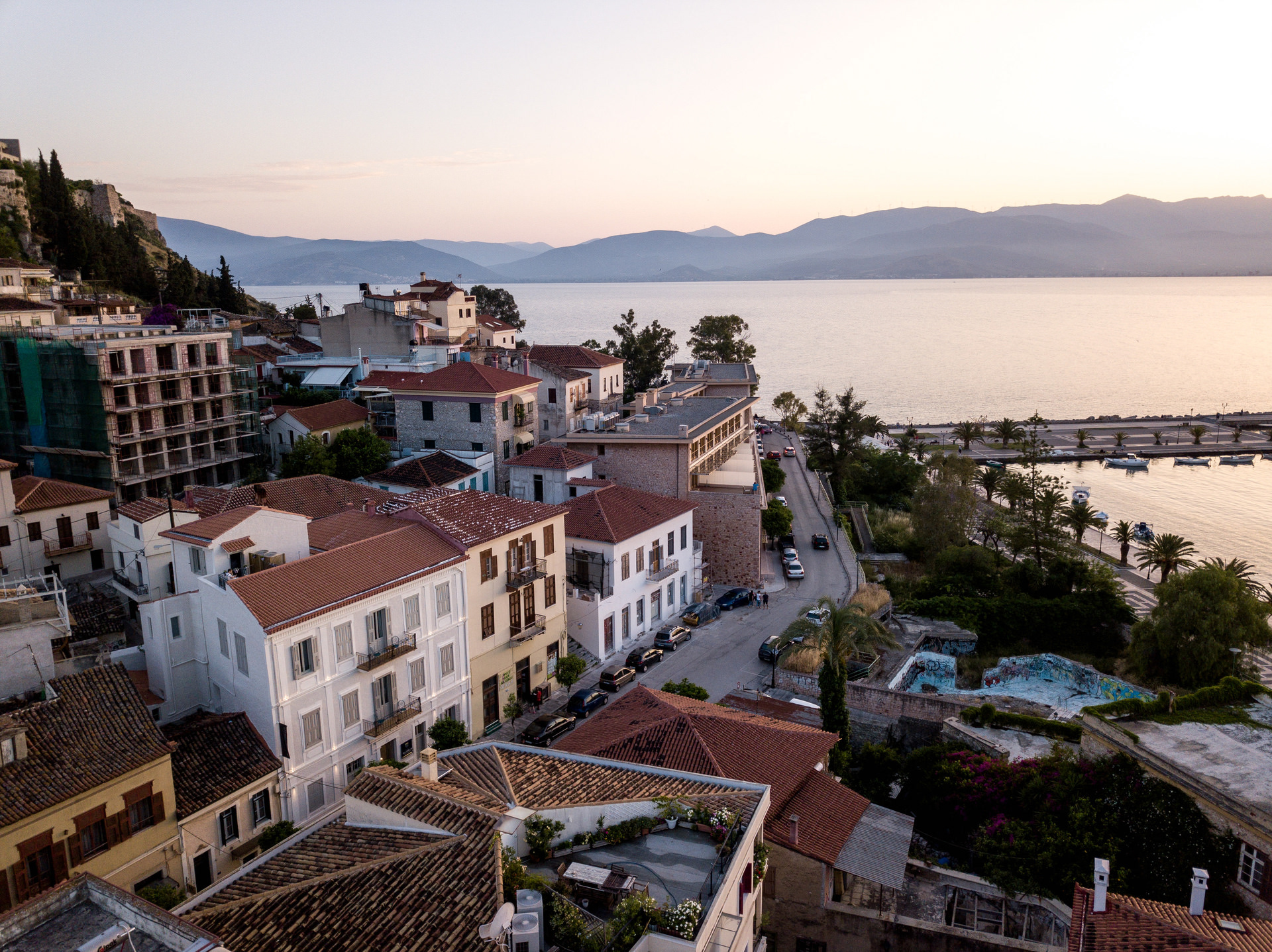 Antonio Gambello Loby & Exterior