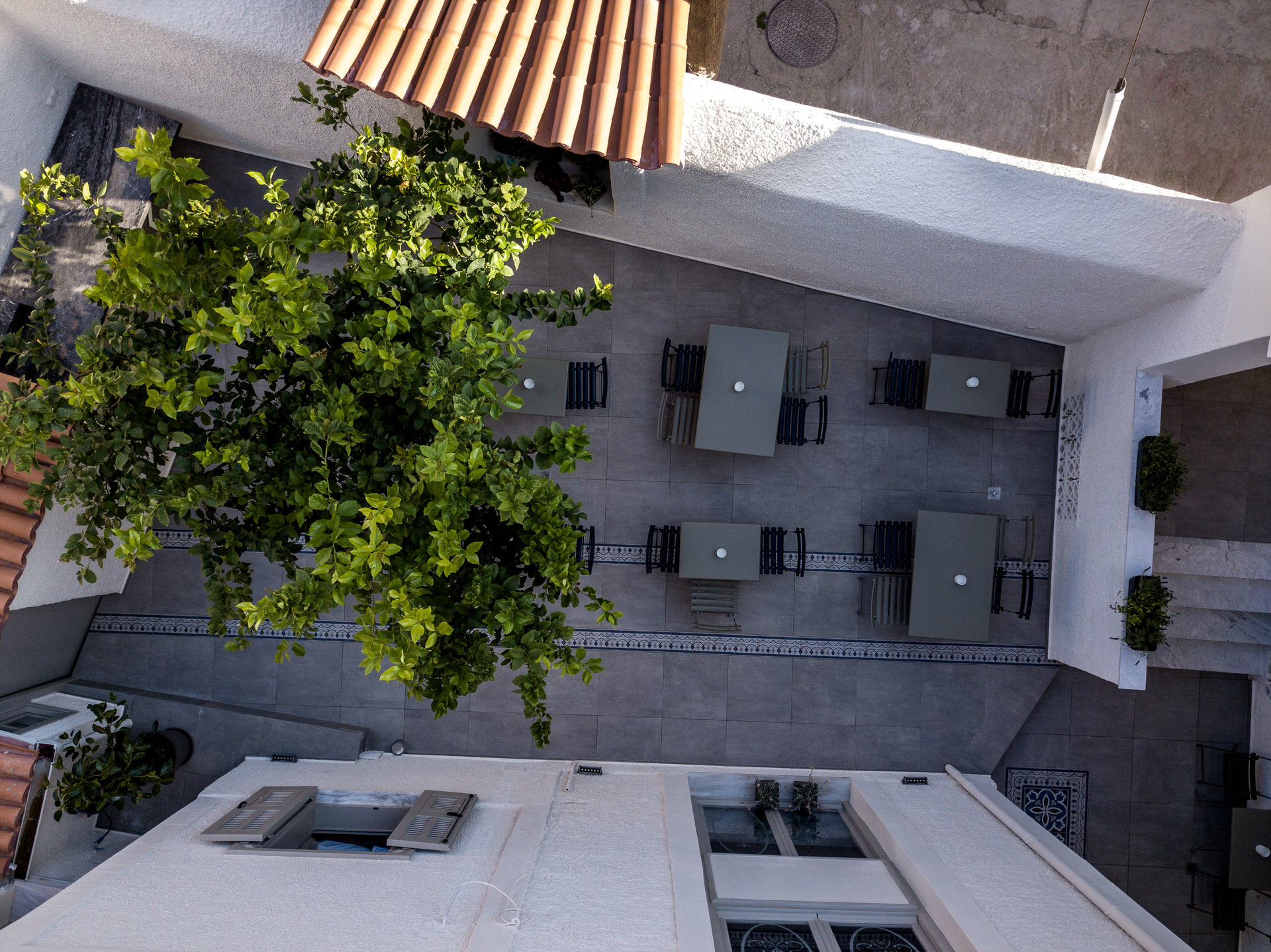Antonio Gambello Breakfast Area
