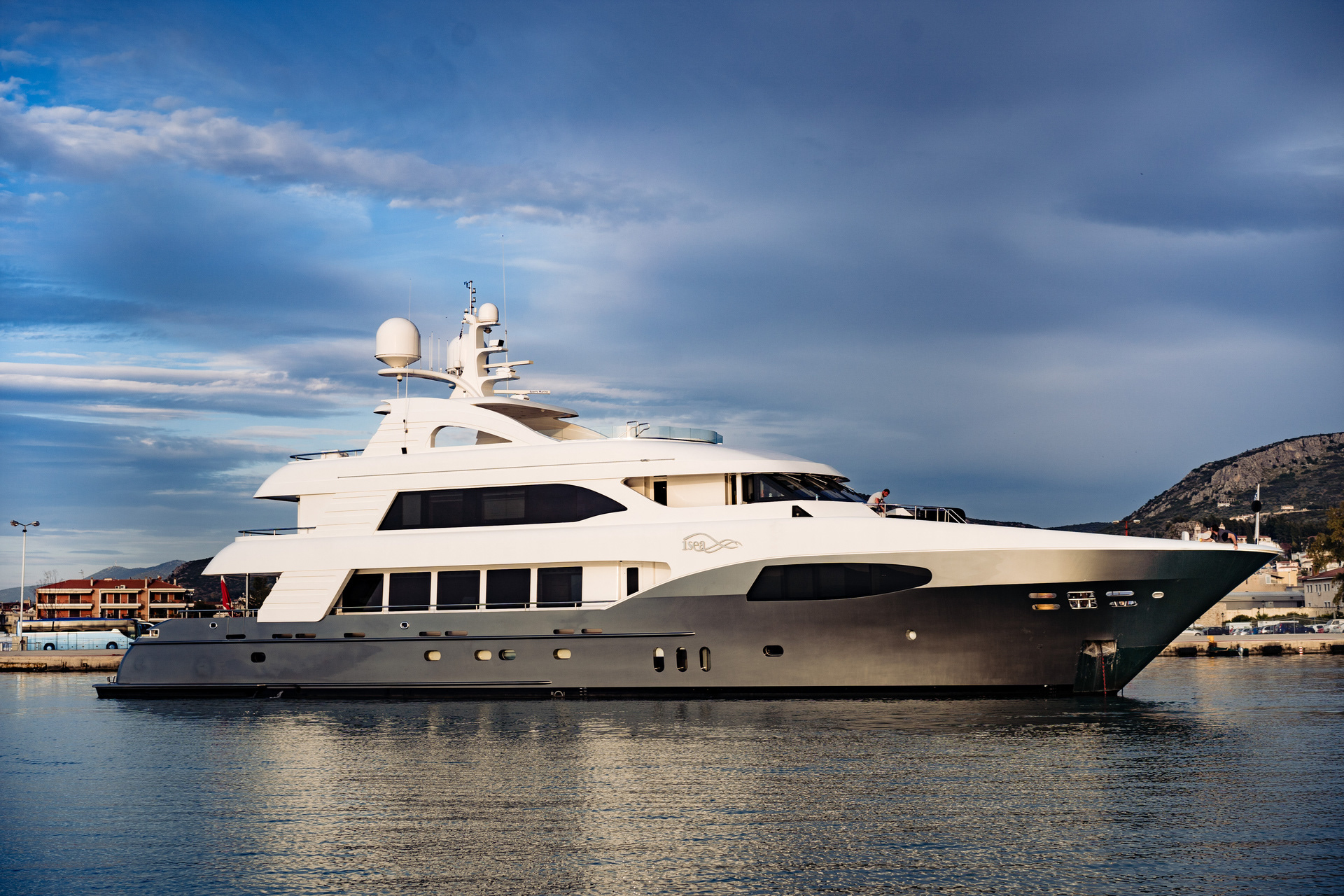 Ship Exterior