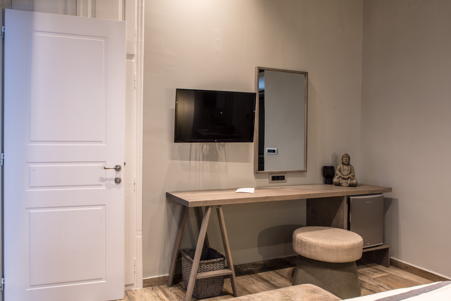 Antonio Gambello Rooms