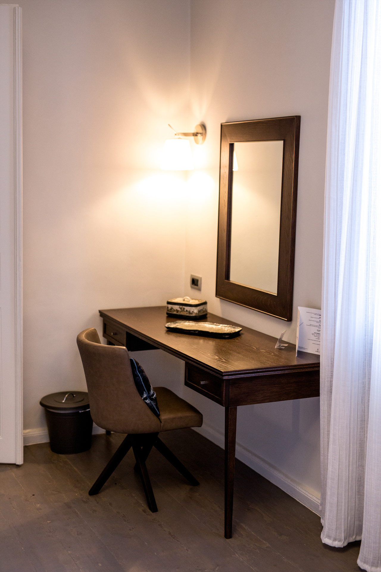 Antonio Gambello Rooms