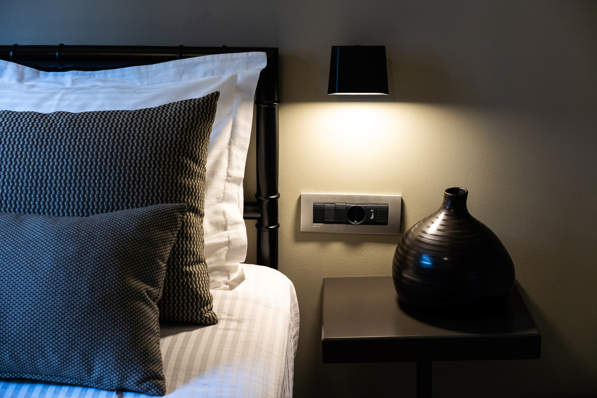 Aethra rooms details