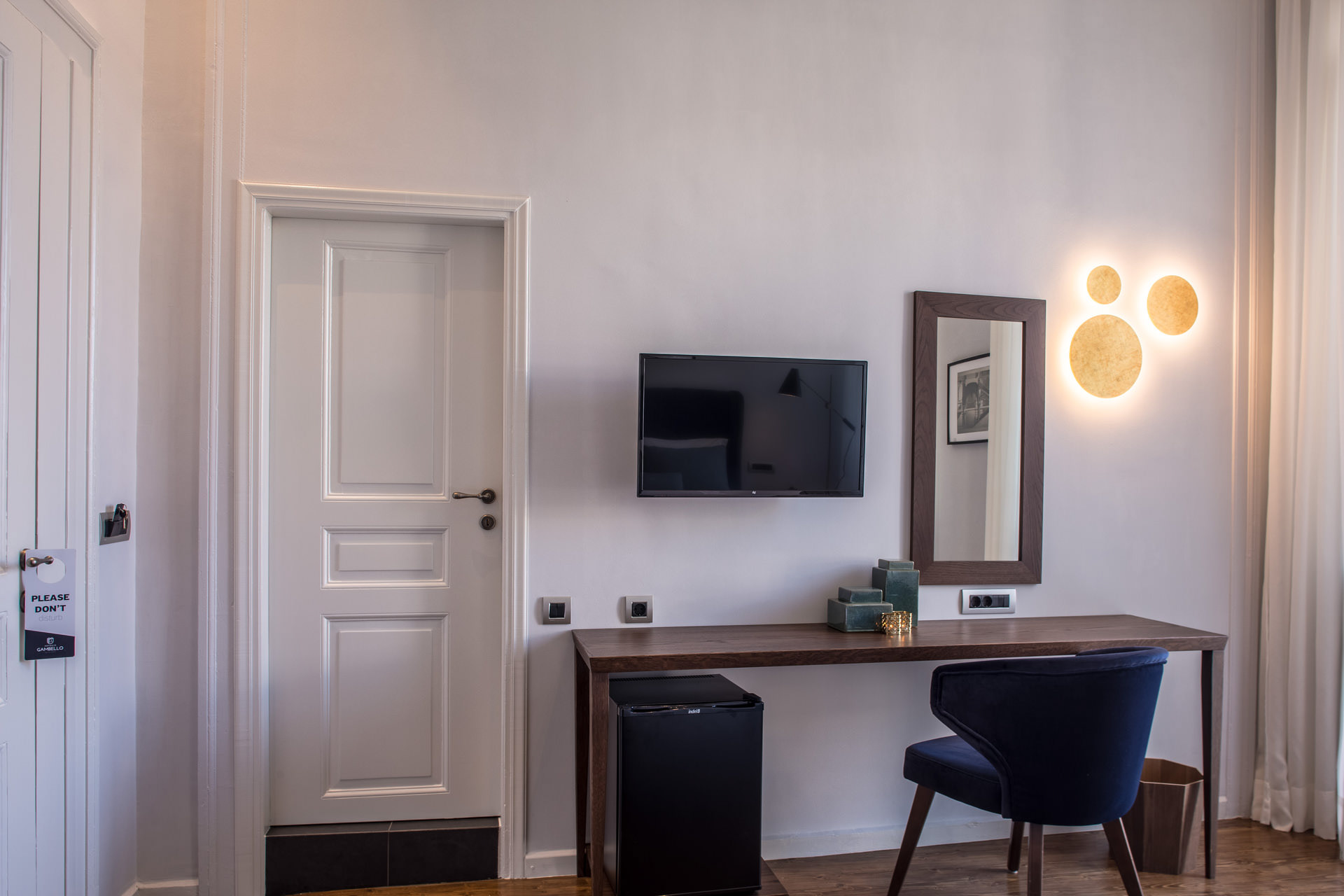 Antonio Gambello Rooms