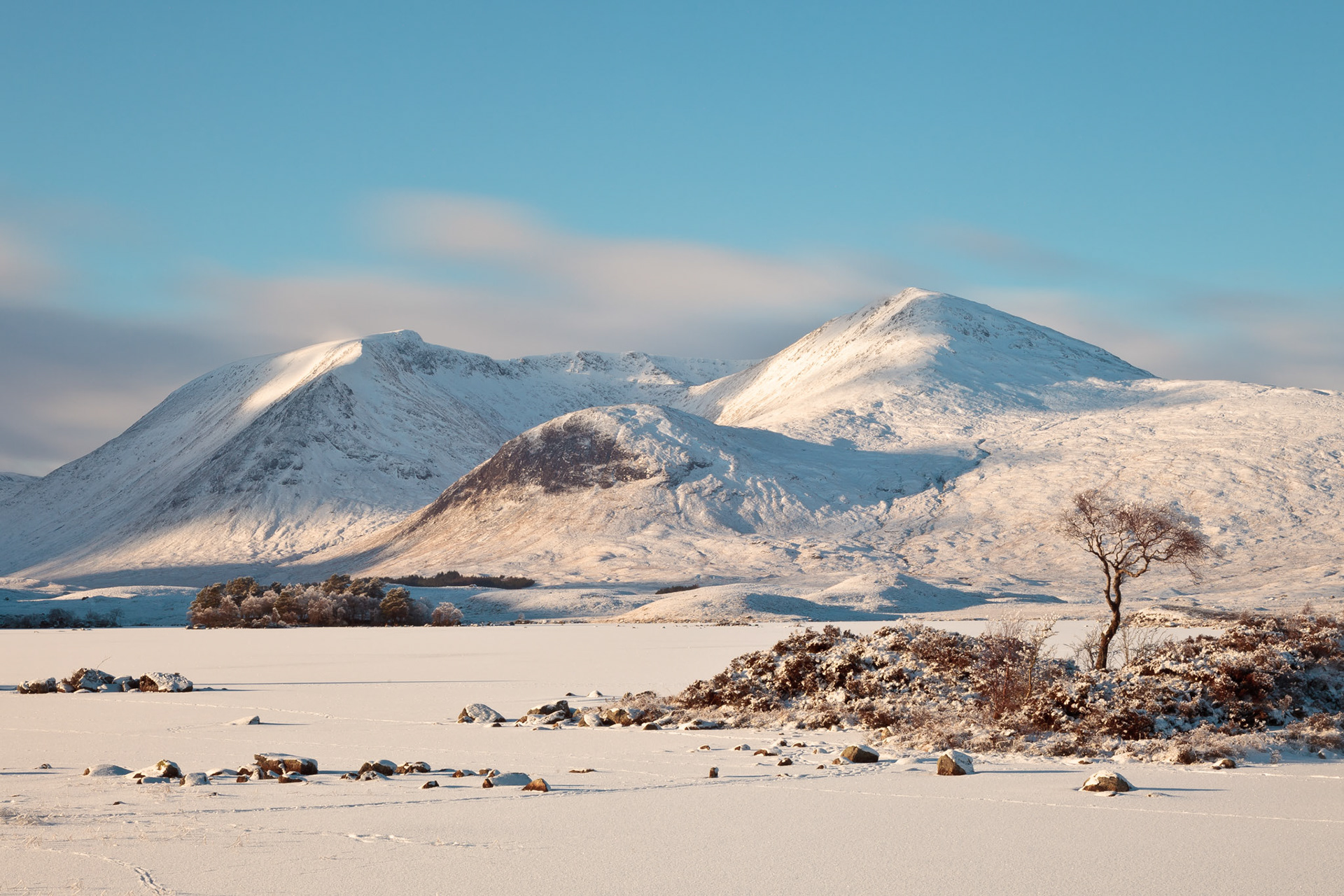Lochan na h-Achlaise 1
