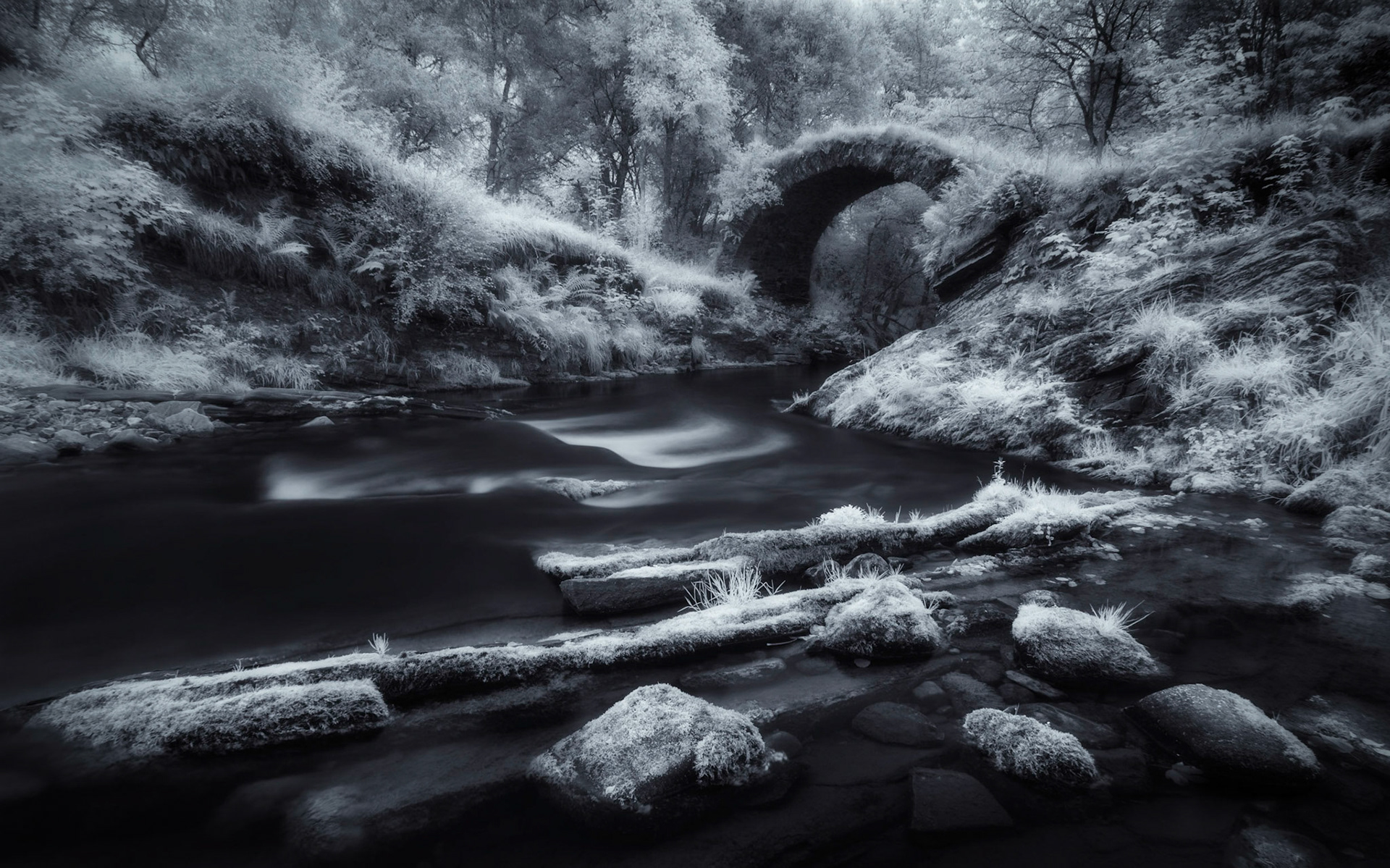 The old packhorse bridge