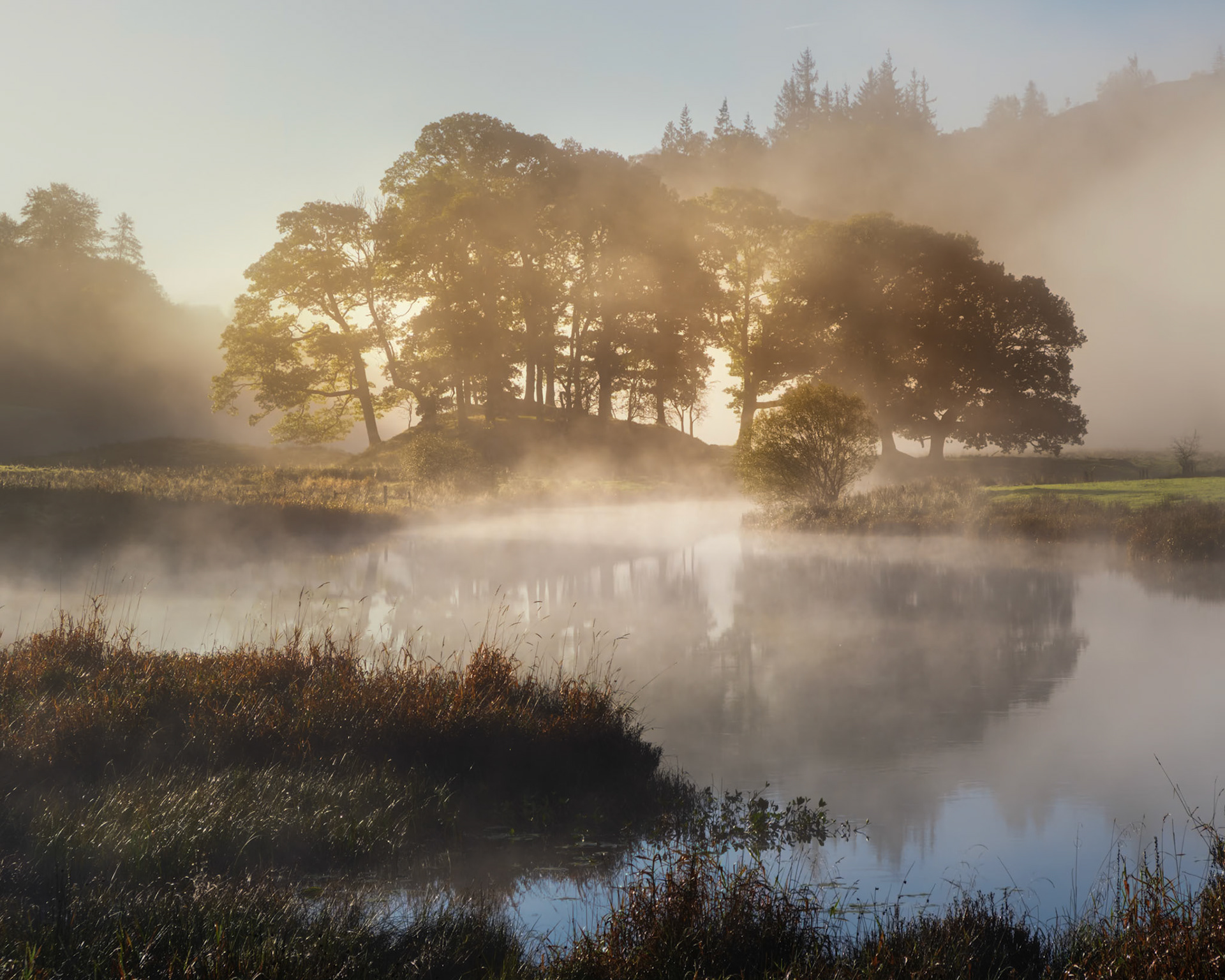 Misty Lakeland morning