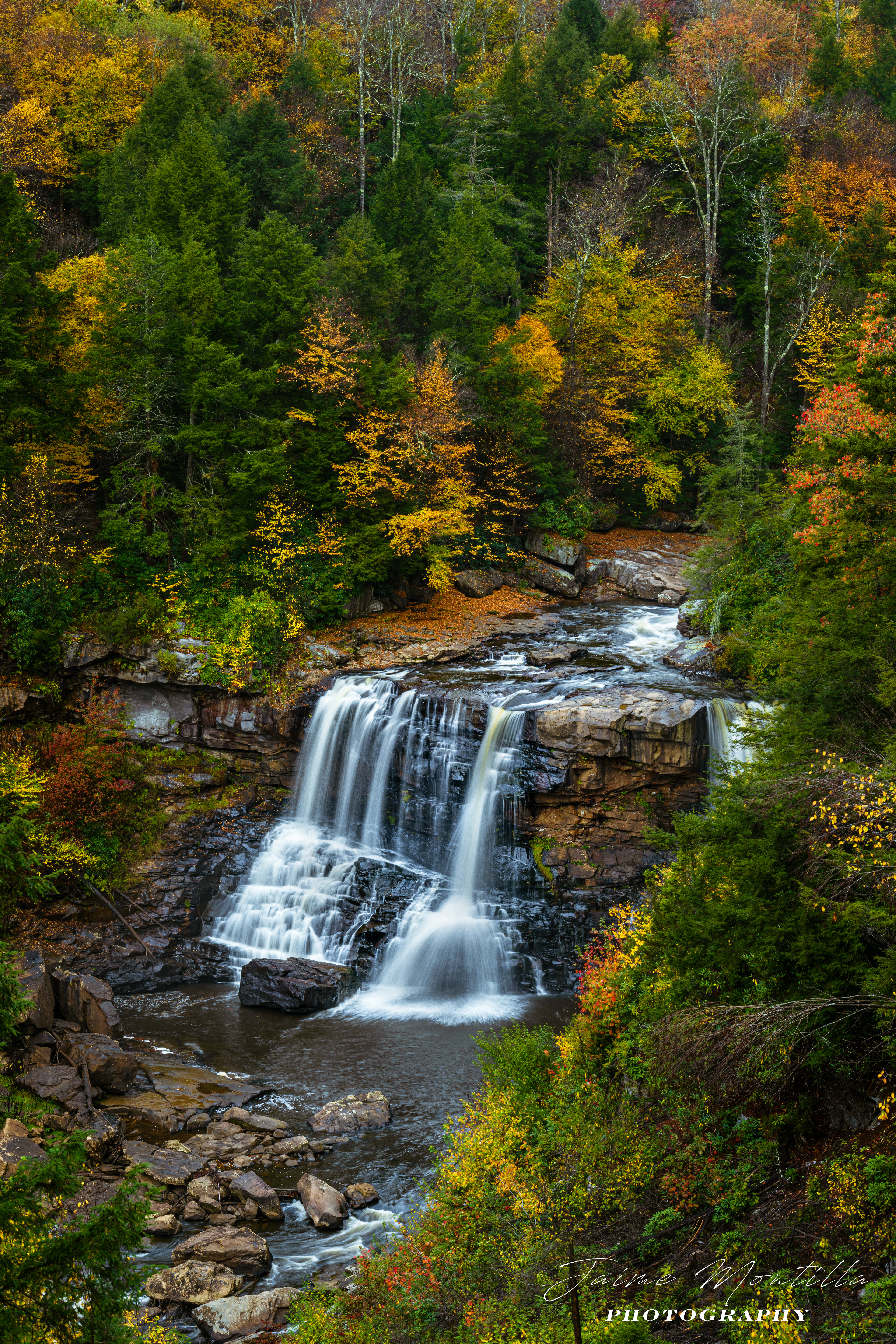 Dark Hollow Falls