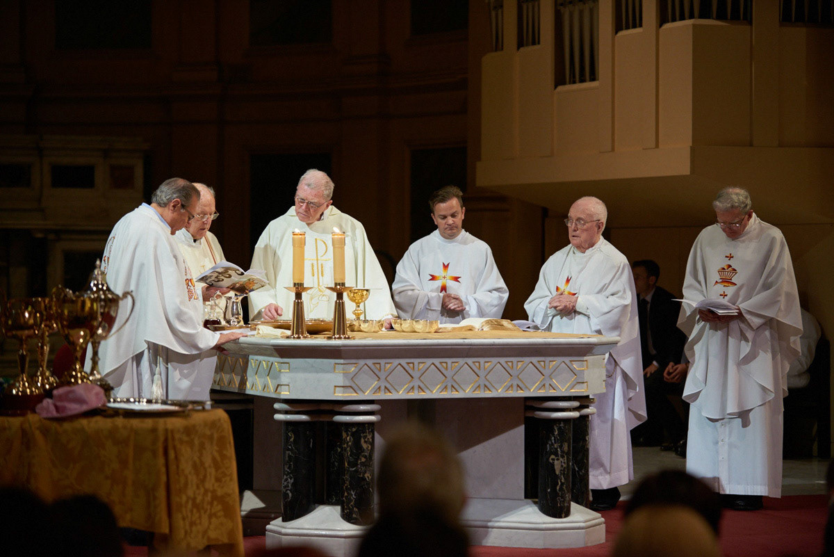 Racing Fraternity Mass