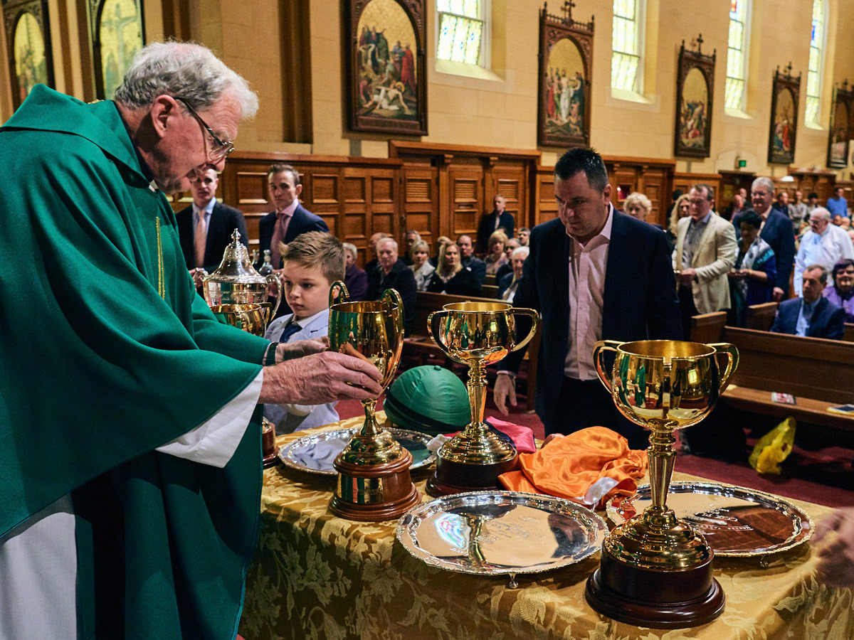 Racing Fraternity Mass 2017