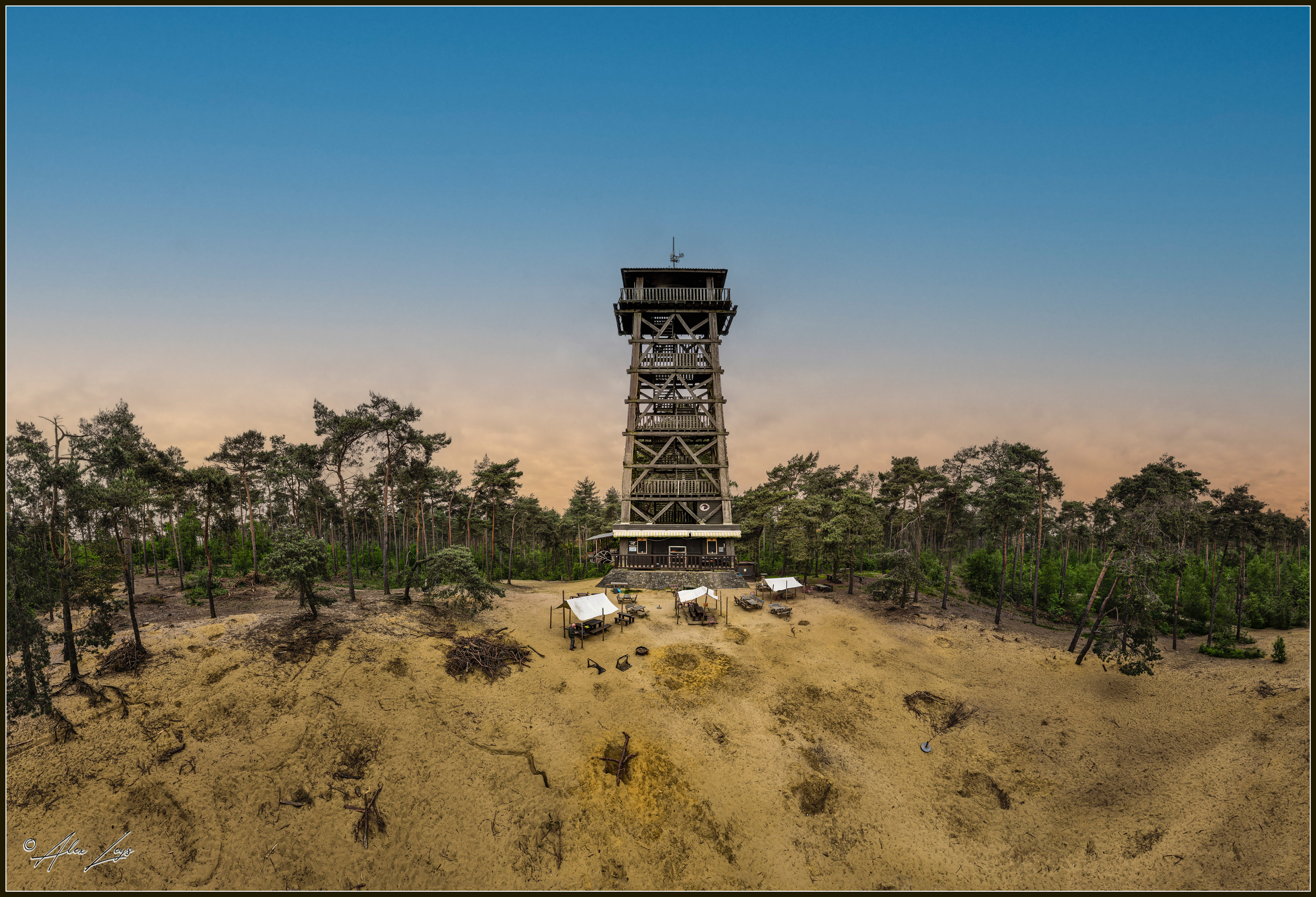 Toeristentoren Herentals 22m high with 122 wooden steps opened in 1985.
