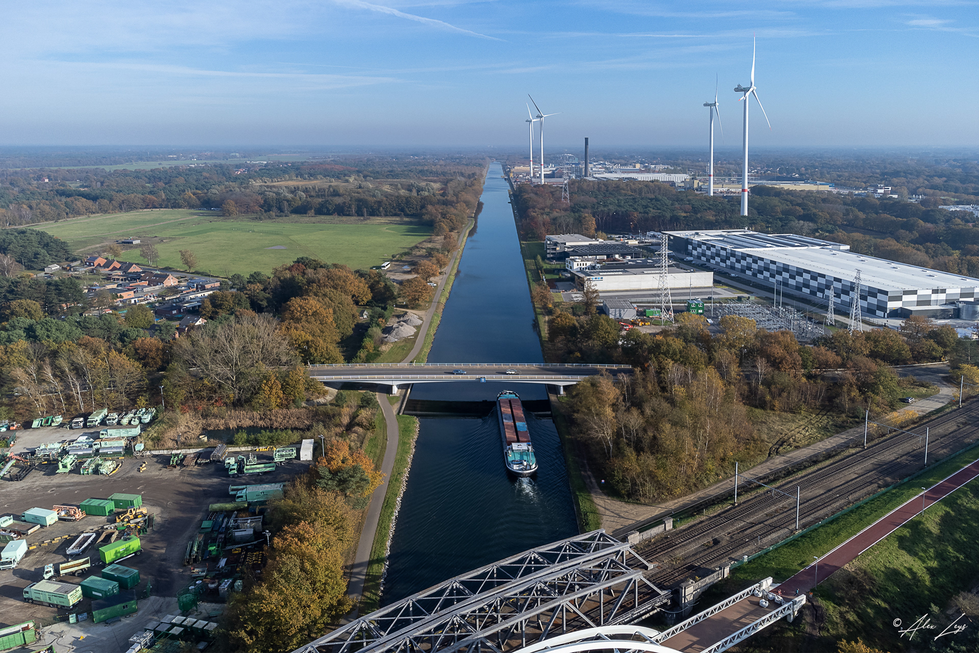 Kanaal Bocholt-Herentals richting Olen
