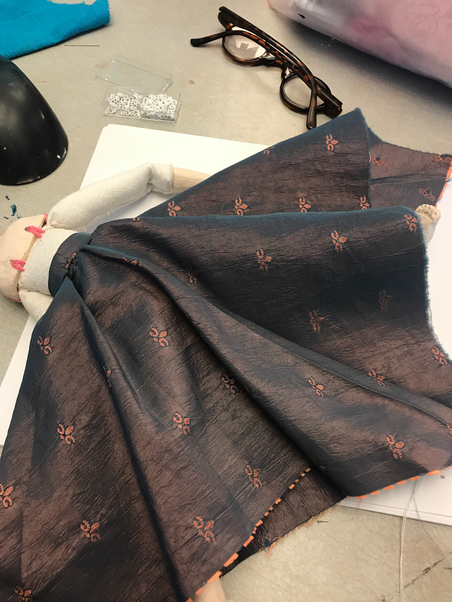 hand sewing skirt