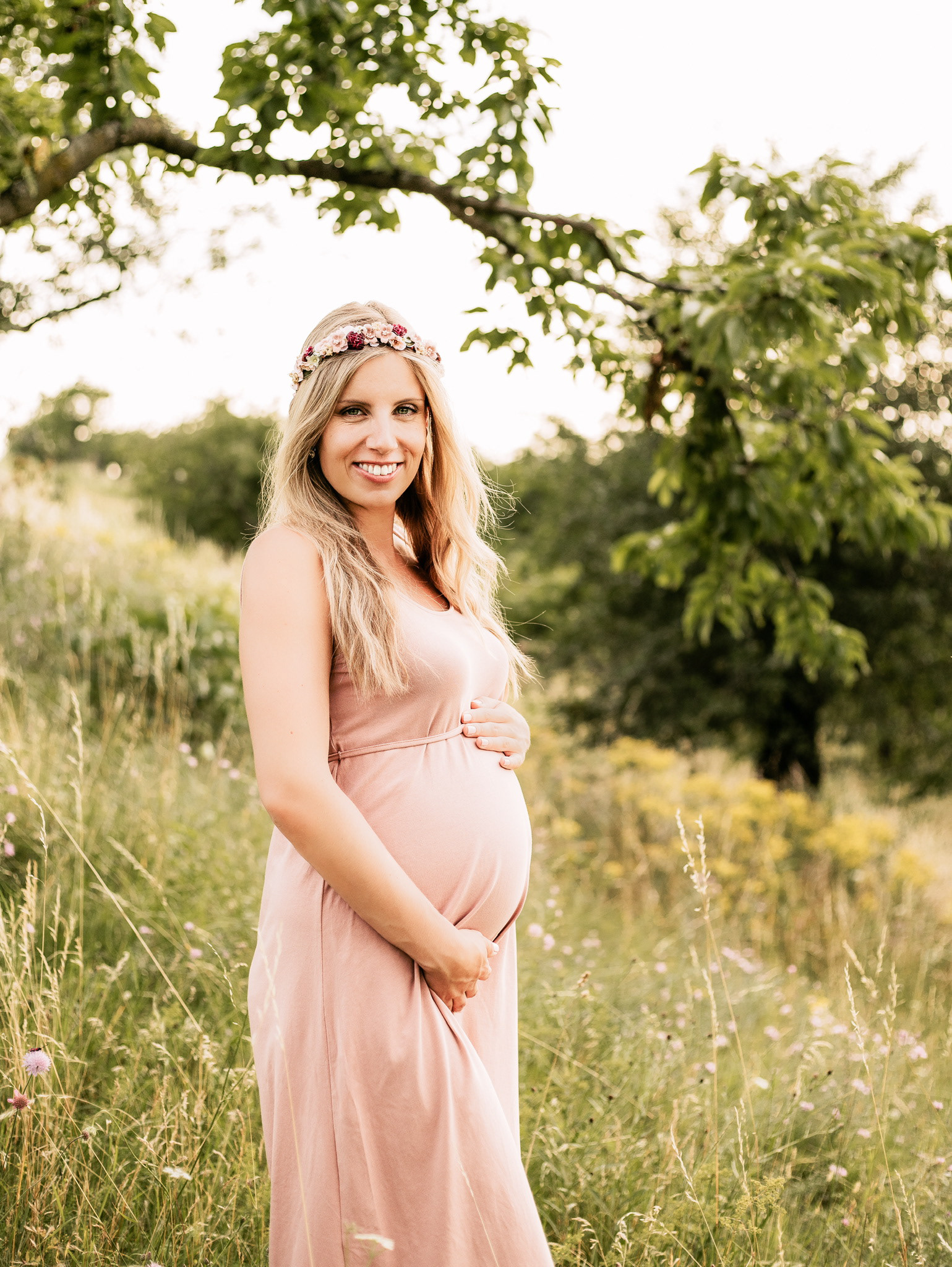 Těhotenské focení v parku Třešňovka