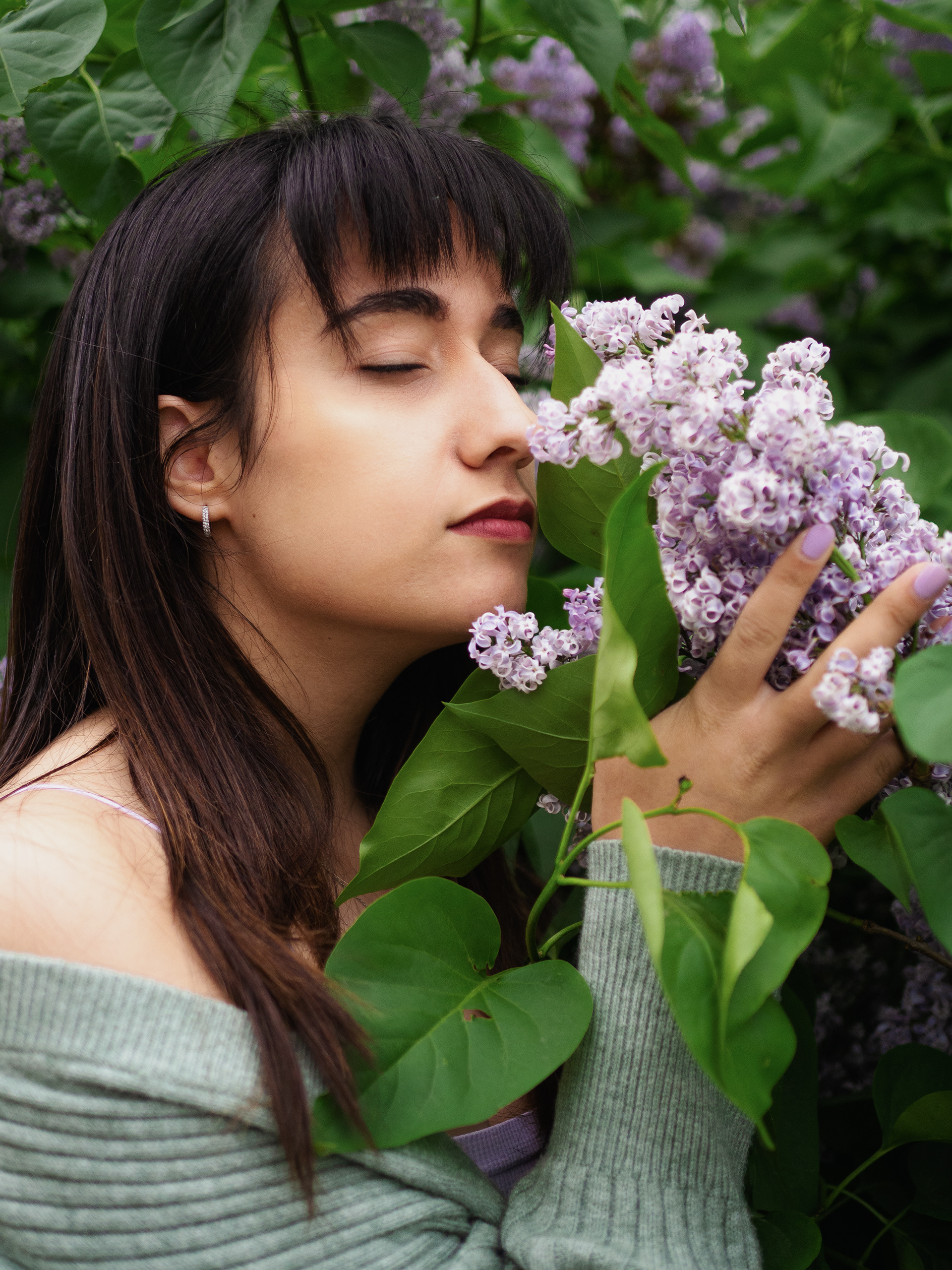 Jarní portrétní focení s šeříky