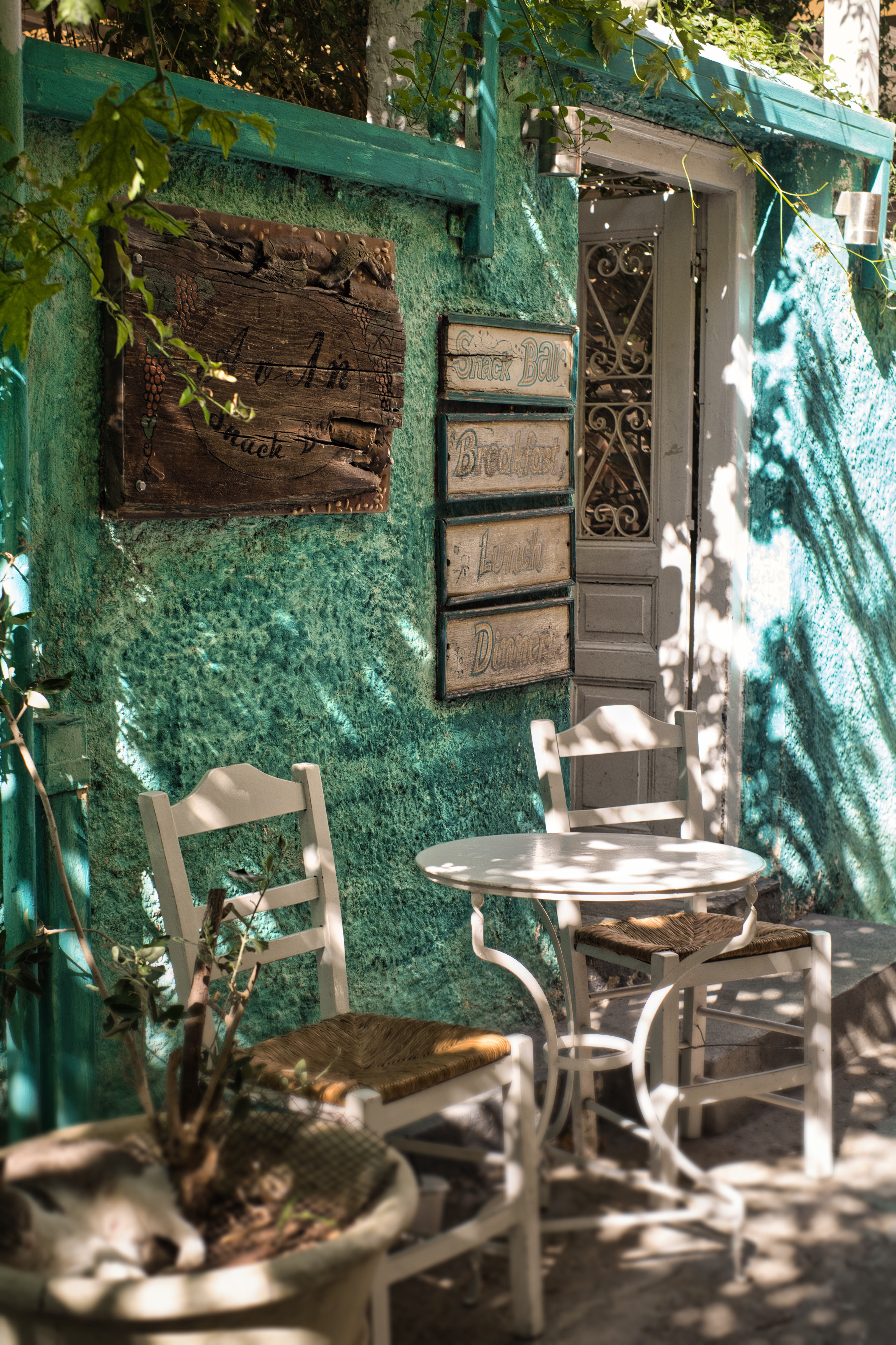 Avli Restaurant, Aegina, Aegina Island, Greece