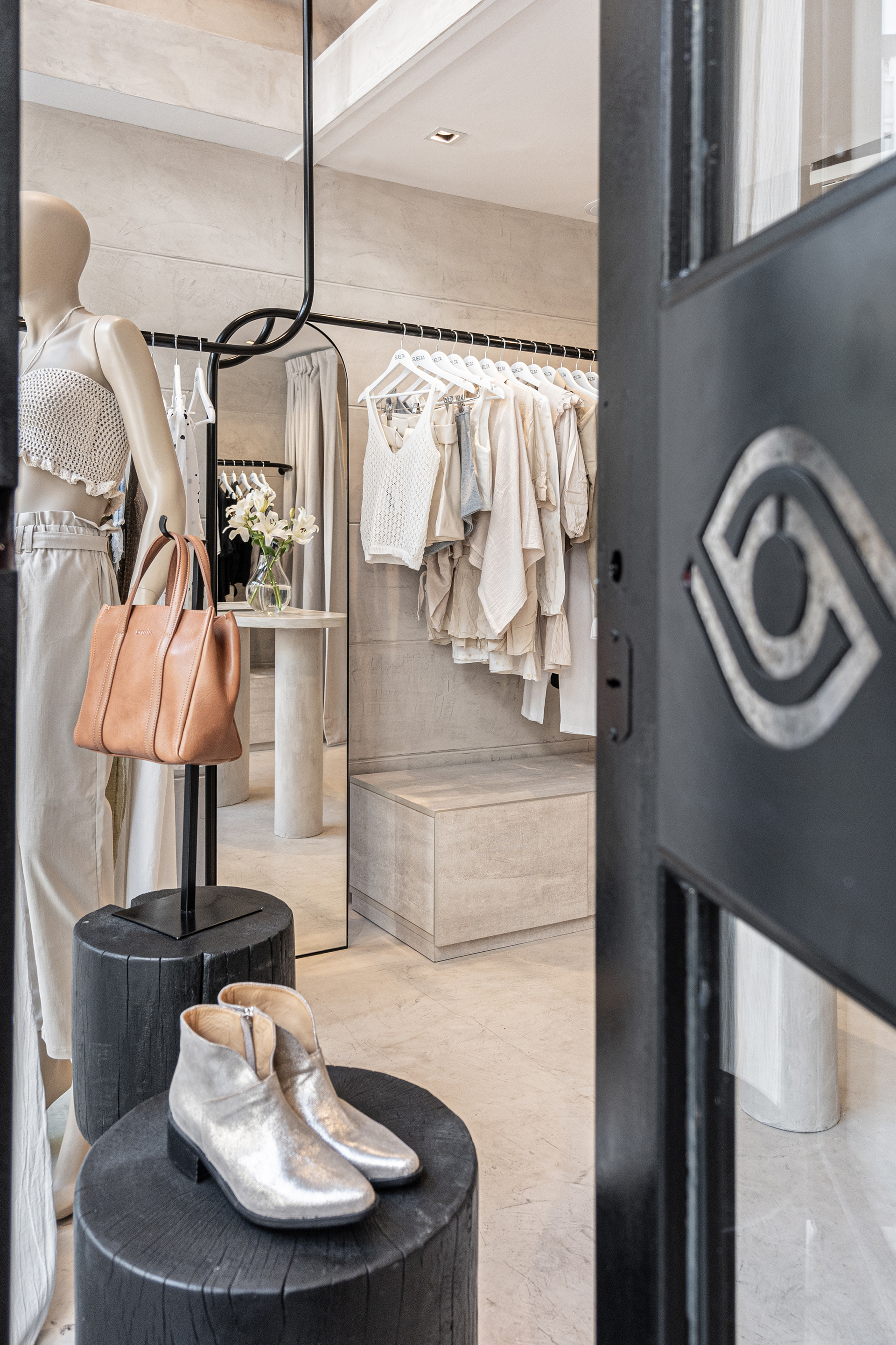 Suelta Tienda - Arq. Lautaro Aldave - Rosario, Diciembre 2022