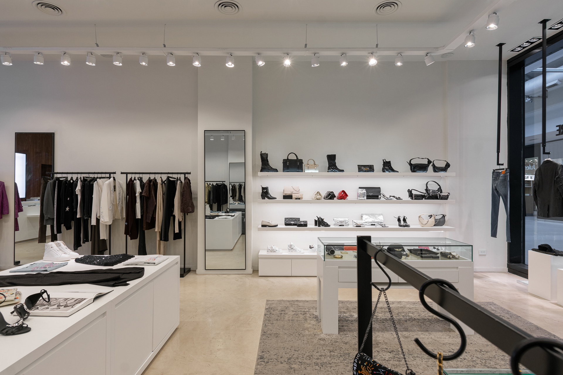 Zadig & Voltaire - Estudio Moreno - Rosario, Agosto 2024