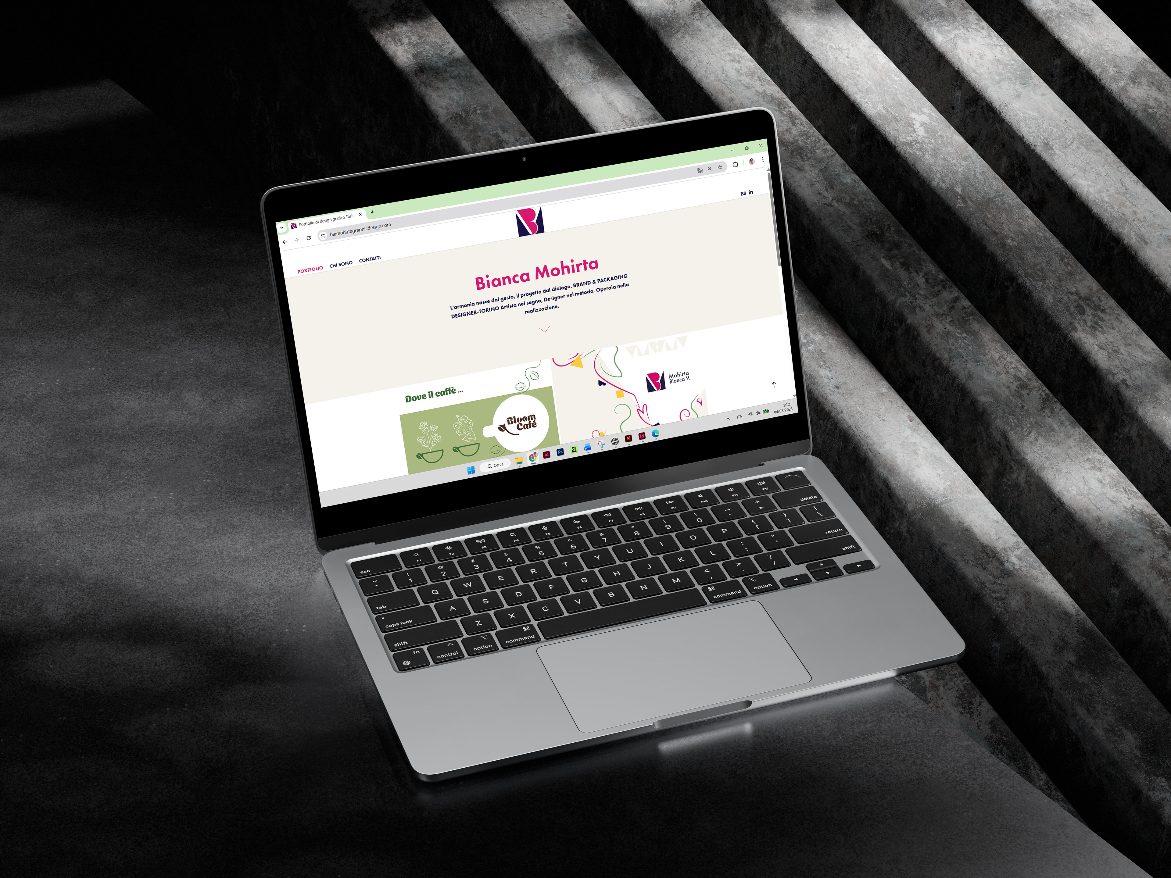 Web Presence: Anteprima della landing page e dell'interfaccia web.