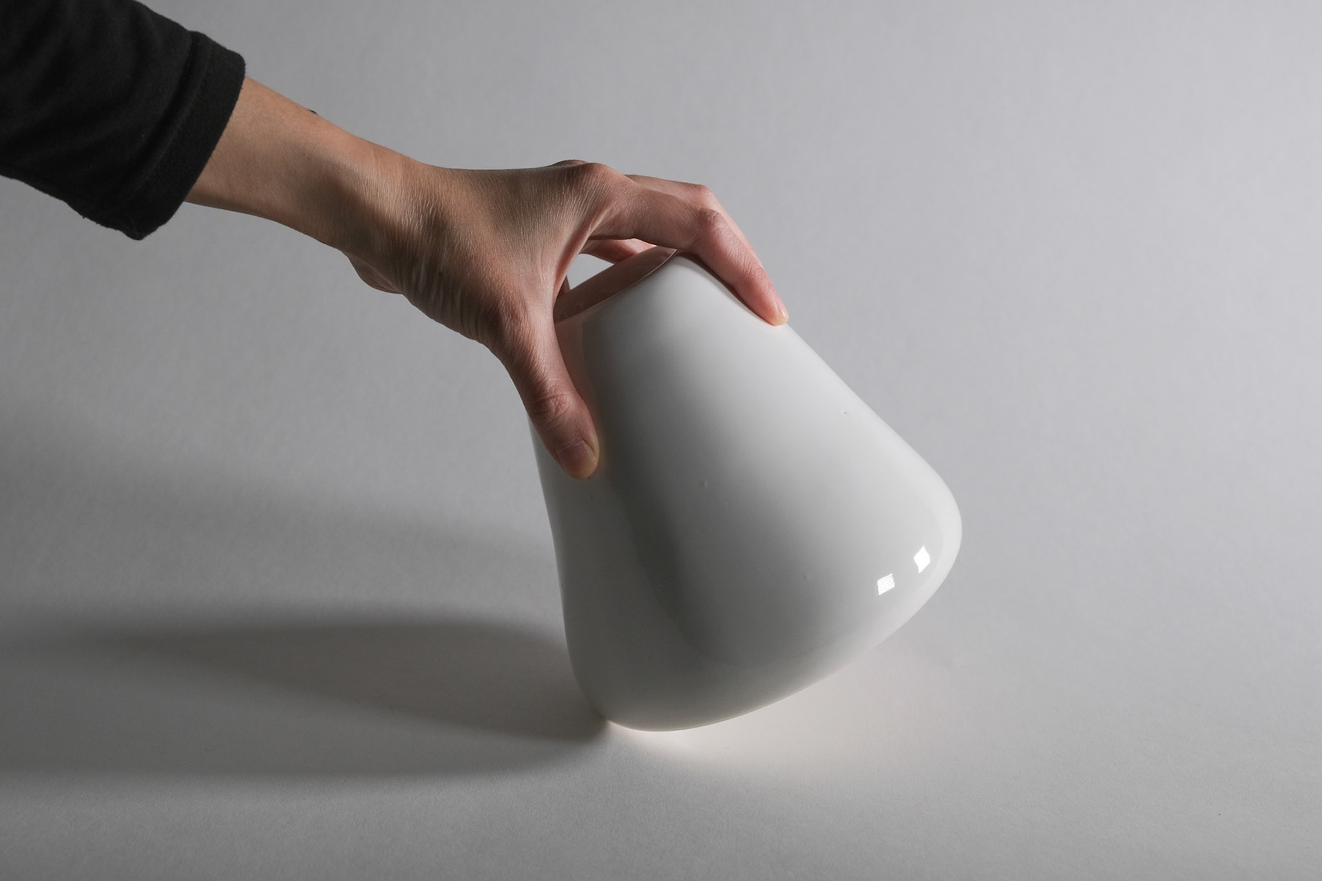 Humane bug trap for avoidant cowards