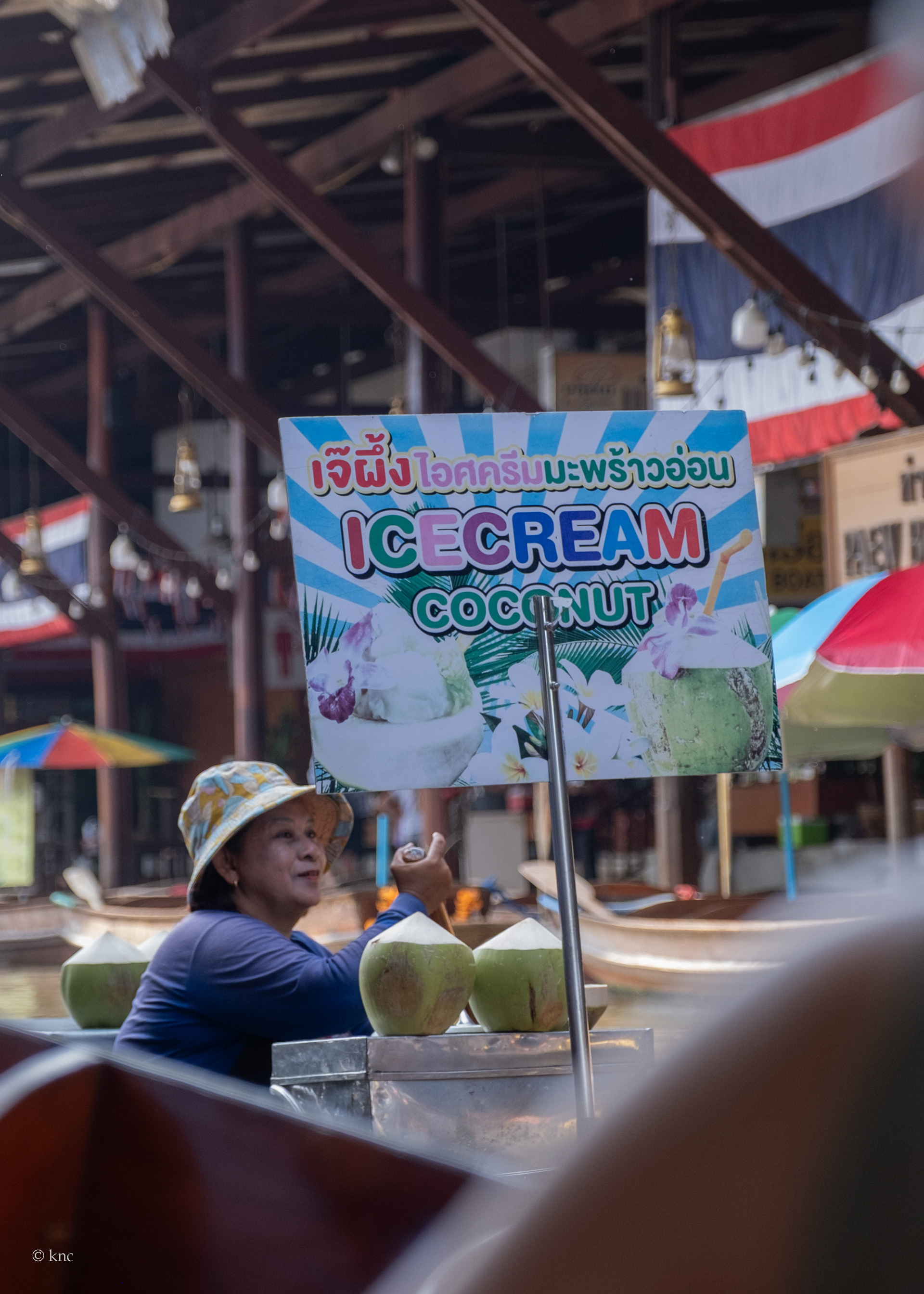 Damnoen Saduak Floating Market