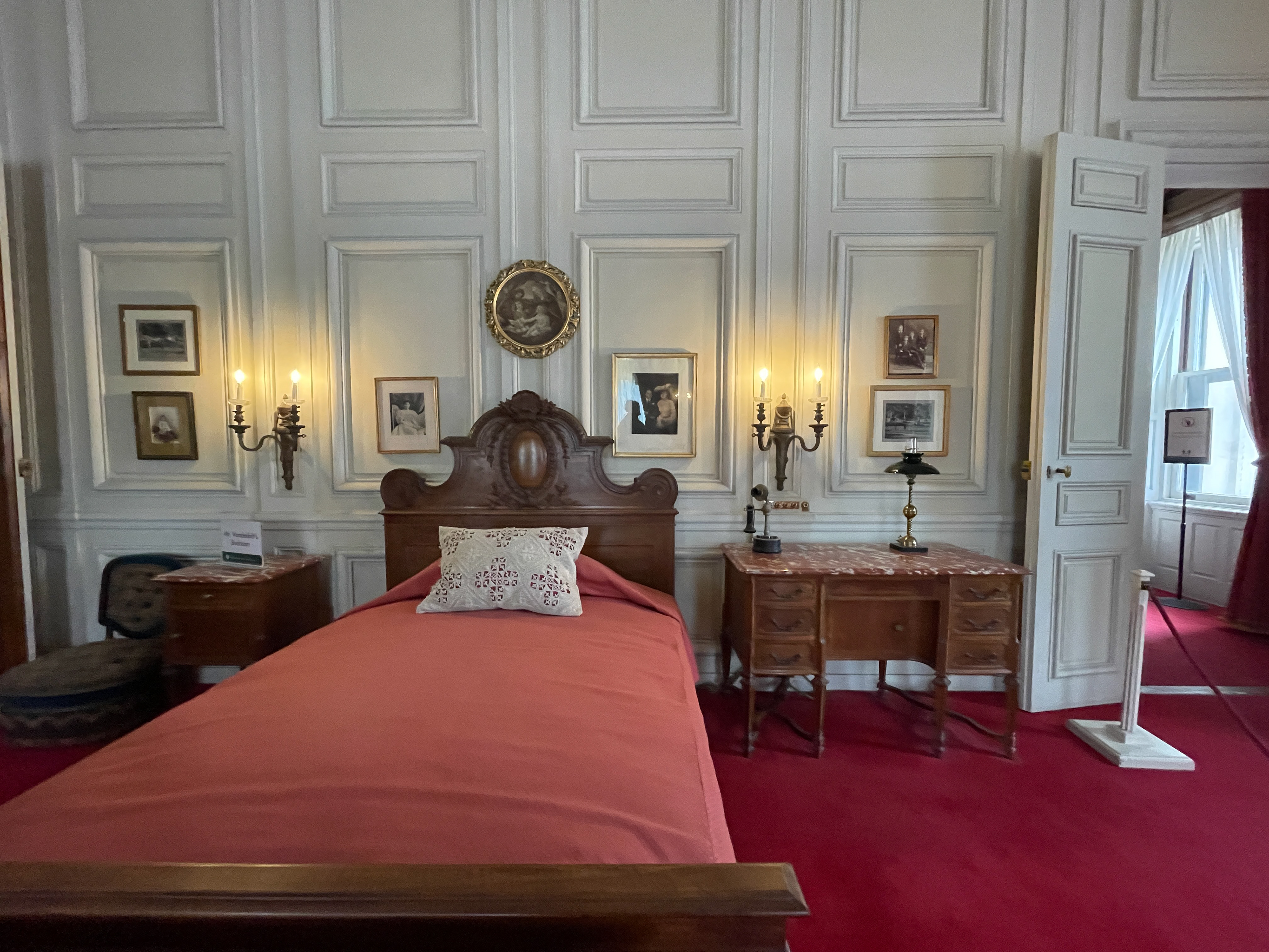 Master Bedroom - The Breakers