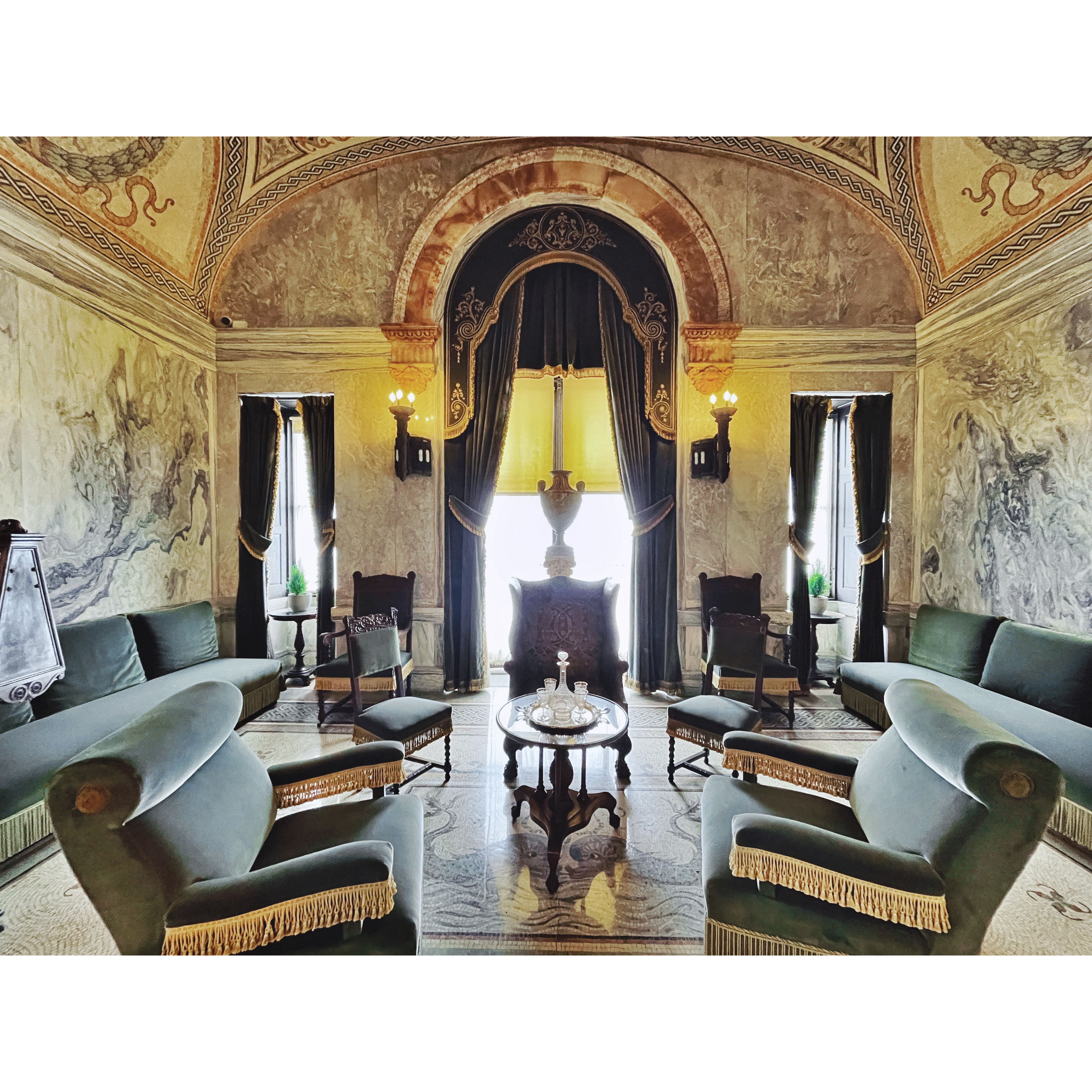 Sitting Room - Breakers