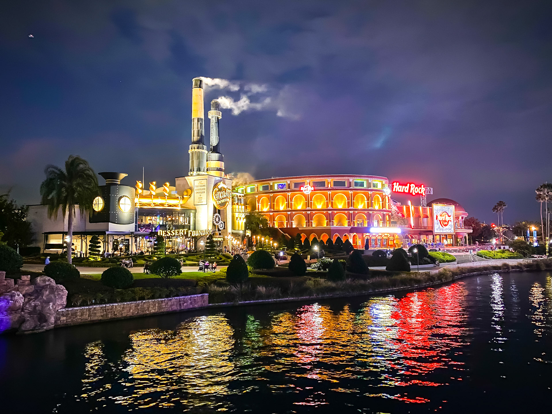 City-Walk After Dark