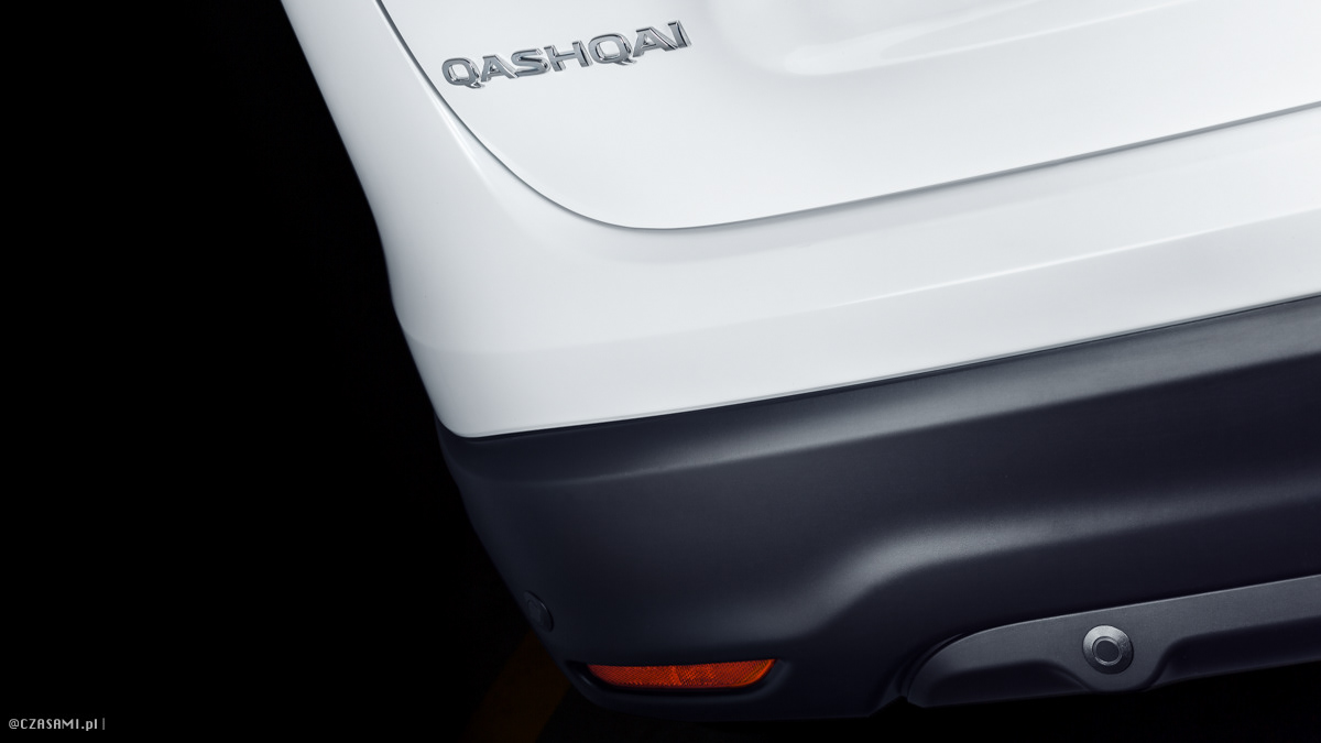 Czujniki parkowania Nissan Qashqai. Fotografia motoryzacyjna CZASAMI.pl