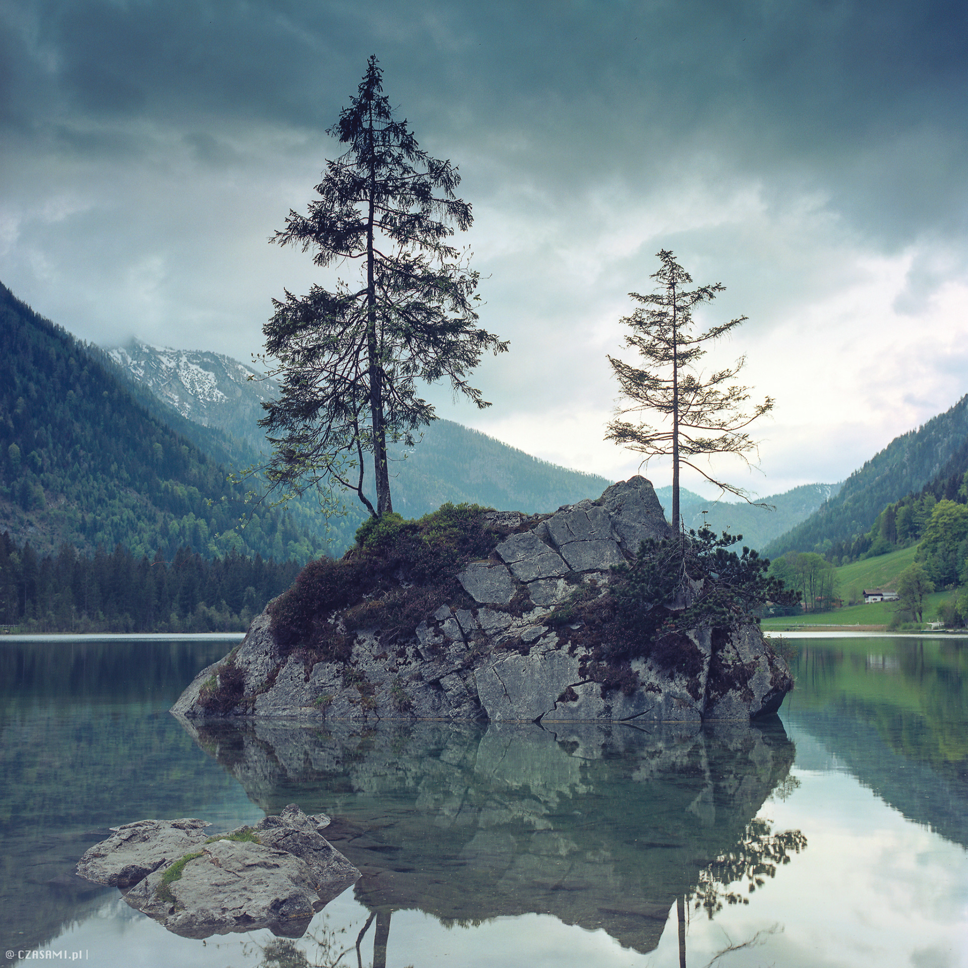Hintersee. Niemcy .Hasselblad 500C. Kodak Portra 160. Fotografia analogowa CZASAMI.pl.